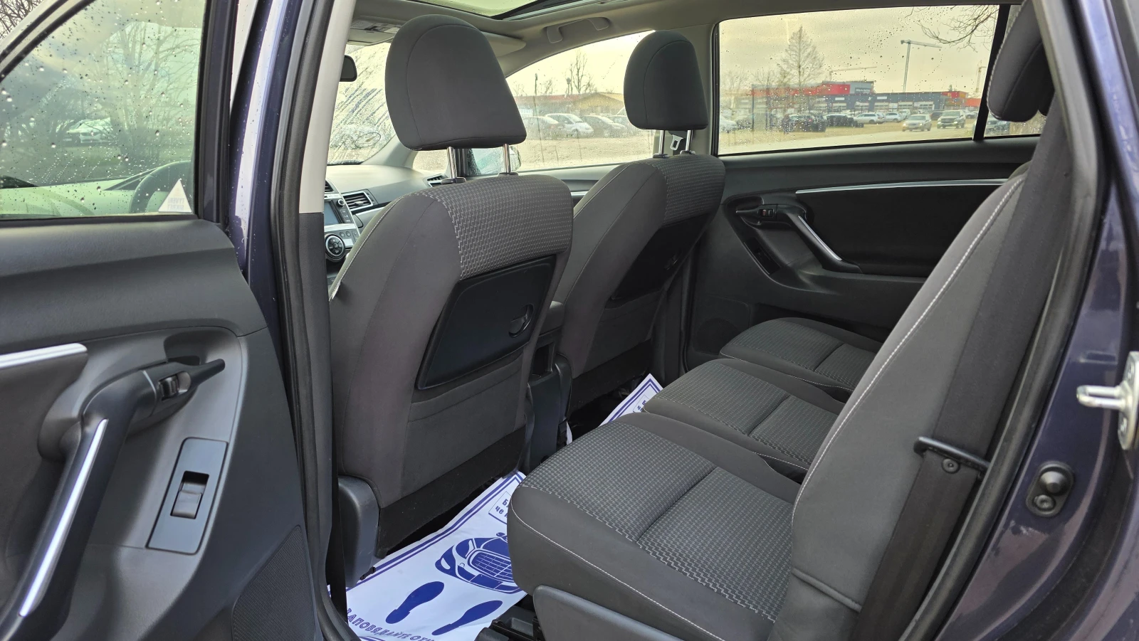 Toyota Verso УНИКАТ/FACE LIFT, снимка 7 - Автомобили и джипове - 54240762