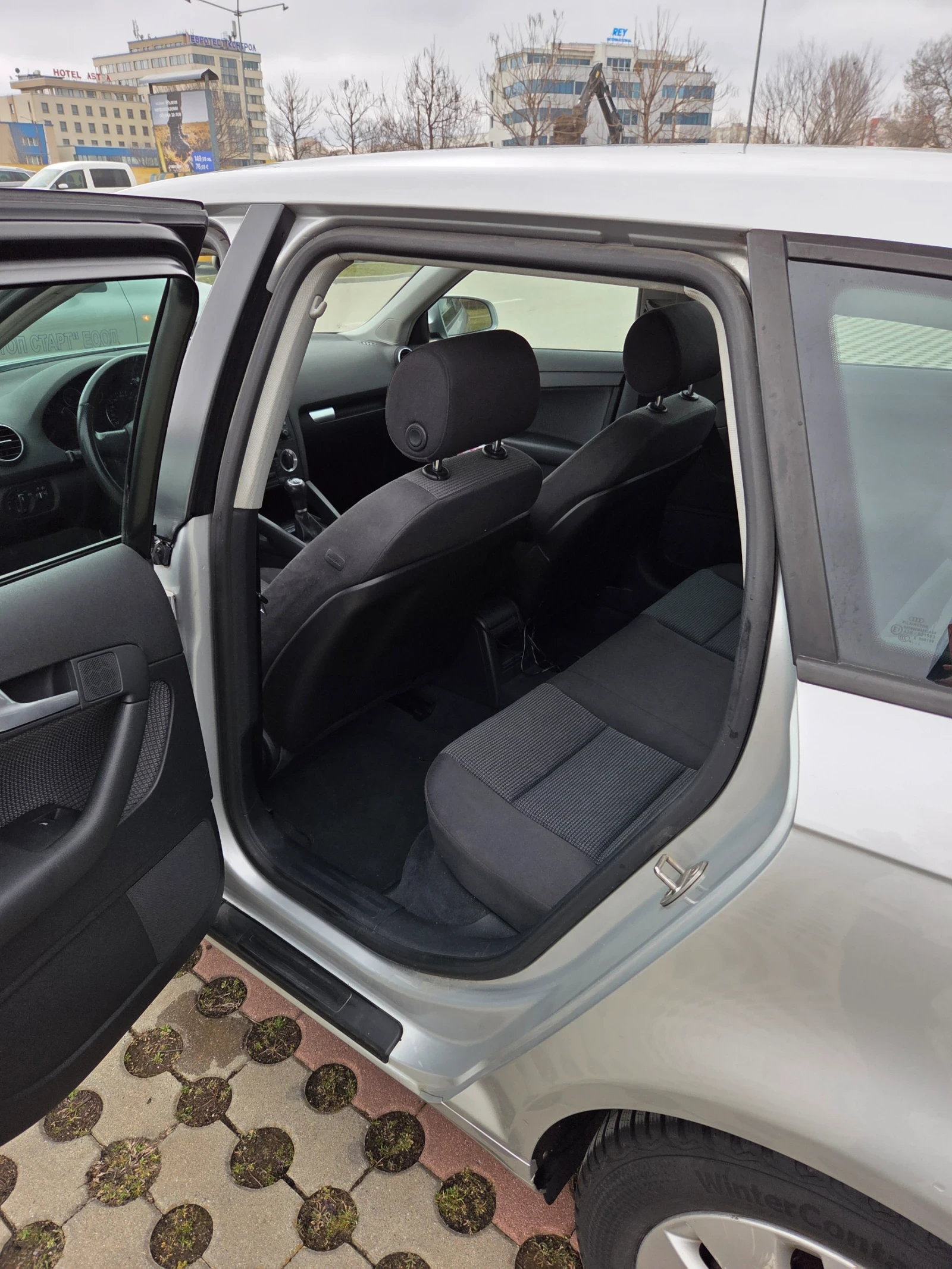 Audi A3 2.0 TDI, снимка 11 - Автомобили и джипове - 54341991