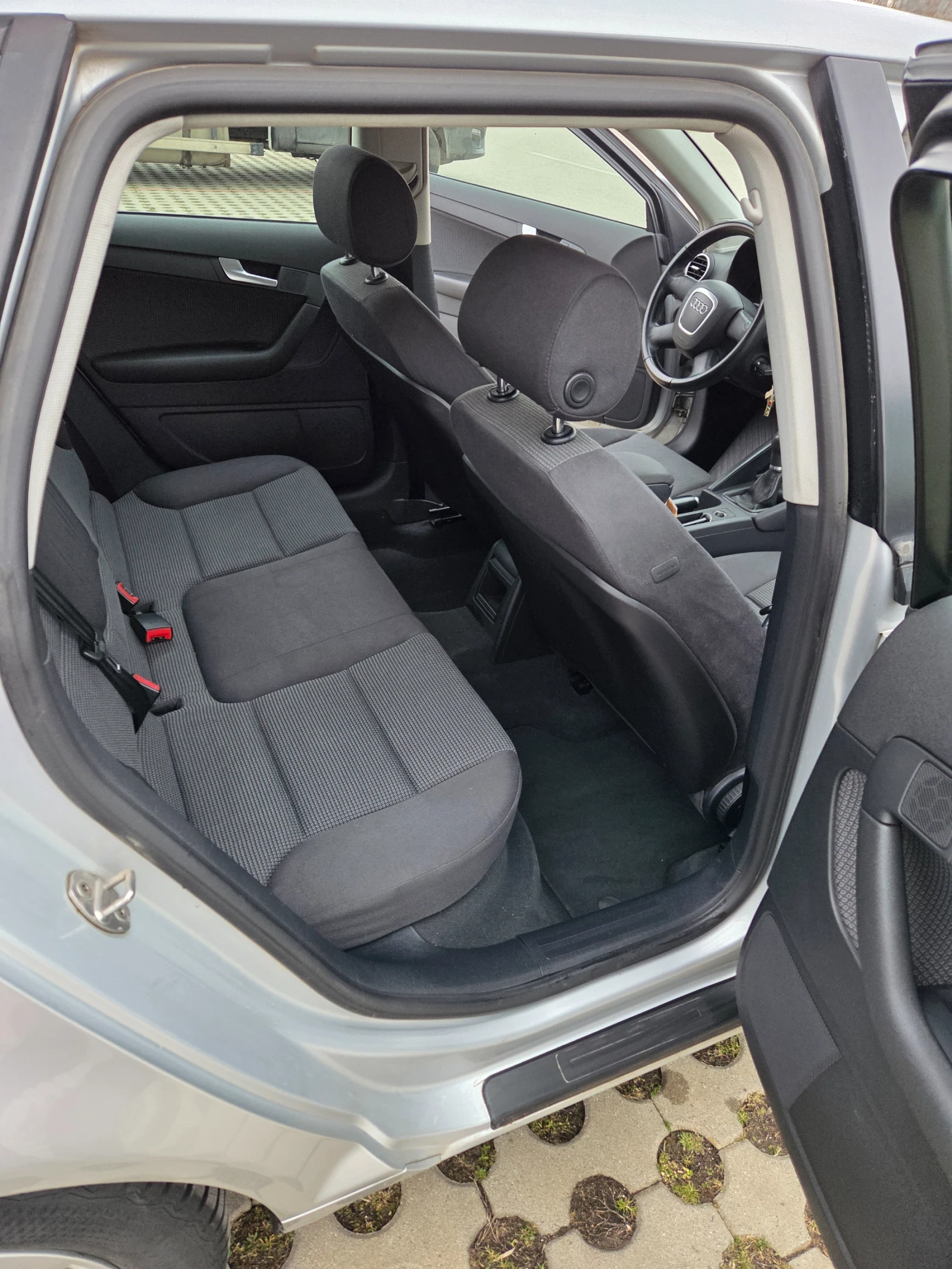 Audi A3 2.0 TDI, снимка 10 - Автомобили и джипове - 54341991