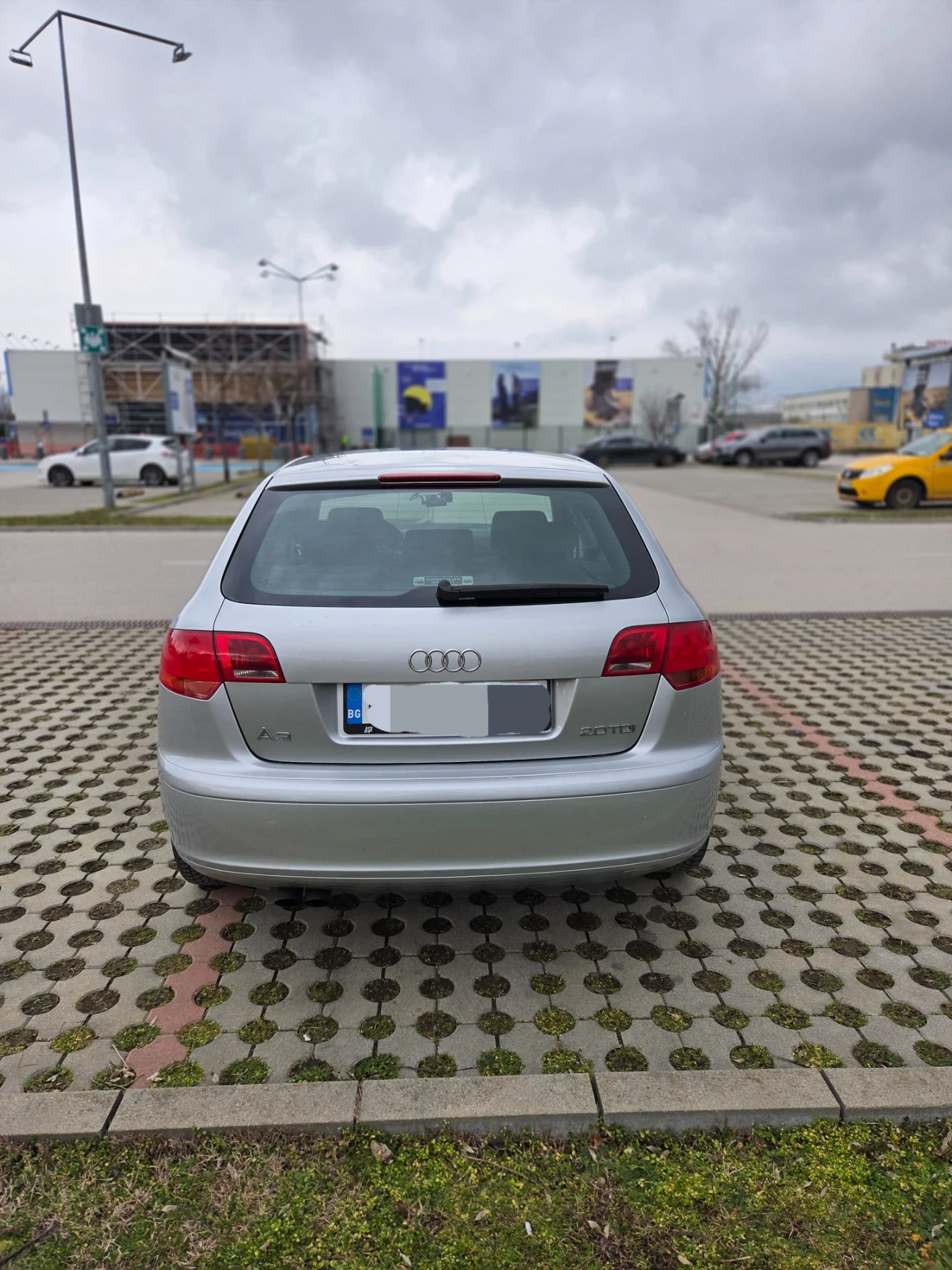 Audi A3 2.0 TDI, снимка 7 - Автомобили и джипове - 54341991