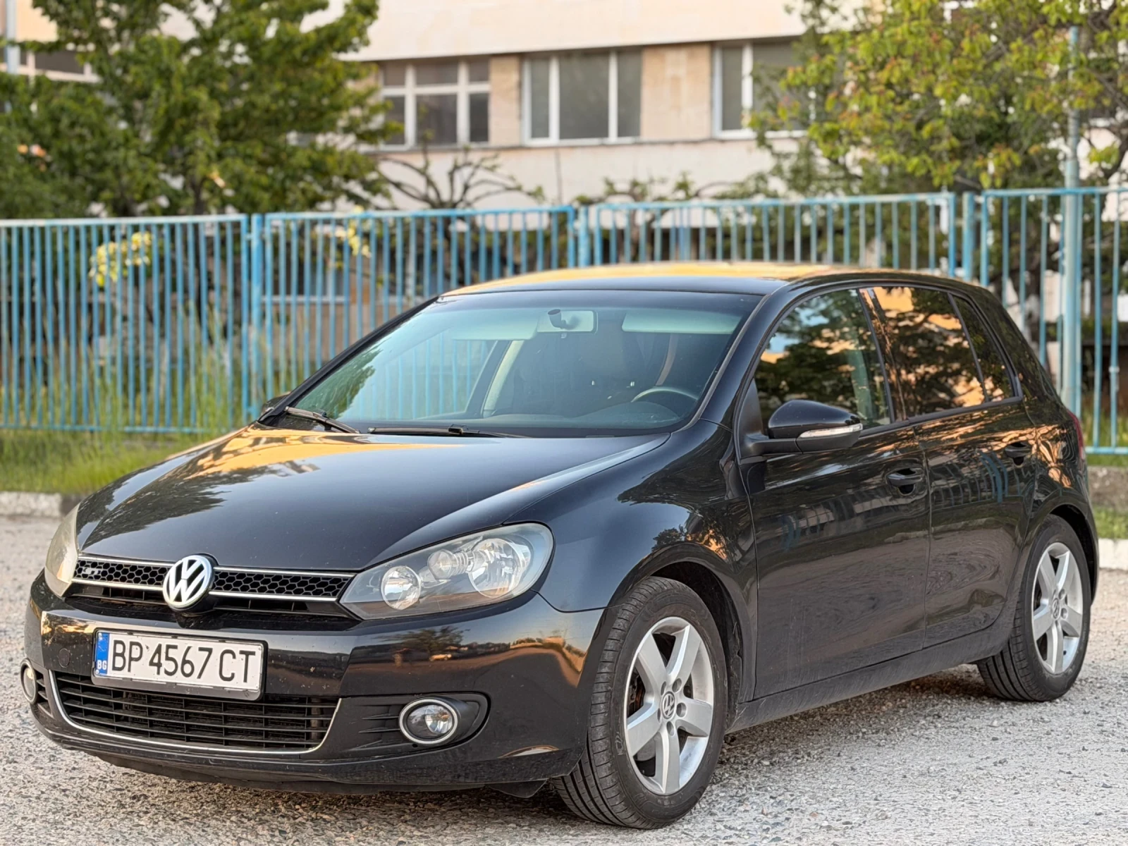 VW Golf 2.0TDI/АВТОМАТИК/ОБСЛУЖЕН