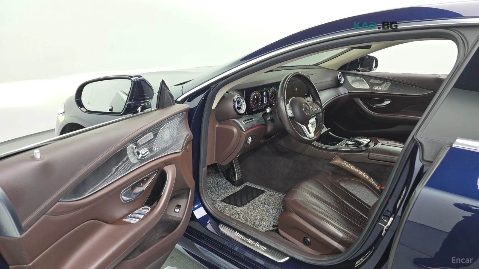 Mercedes-Benz CLS 450 4MATIC* AMG-LINE* ДИСТРОНИК* ОБДУХВАНЕ* 360* КАМЕР, снимка 8 - Автомобили и джипове - 55276823