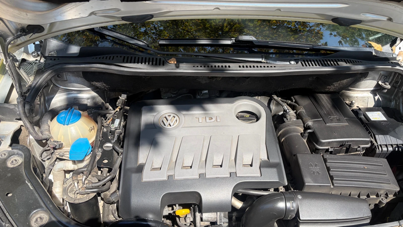 VW Touran, снимка 9 - Автомобили и джипове - 55278409
