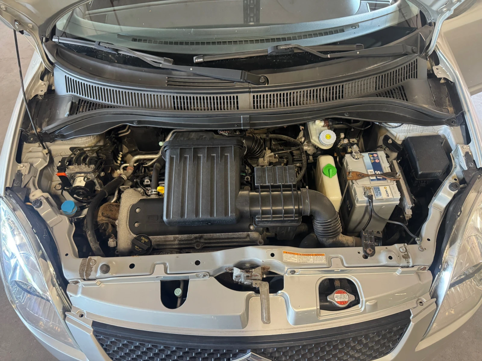 Suzuki Swift Климатик 4x4 Keyless Piz Sulai, снимка 14 - Автомобили и джипове - 55303849