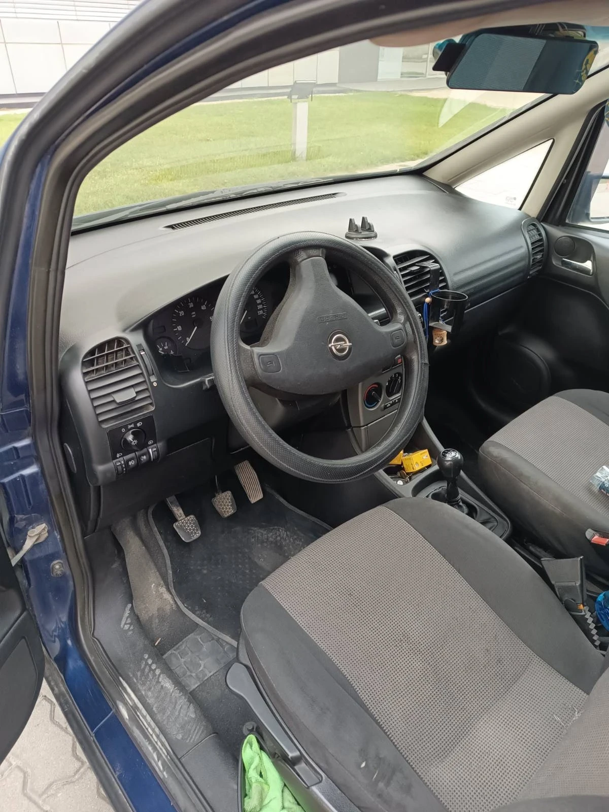 Opel Zafira, снимка 2 - Автомобили и джипове - 55397122