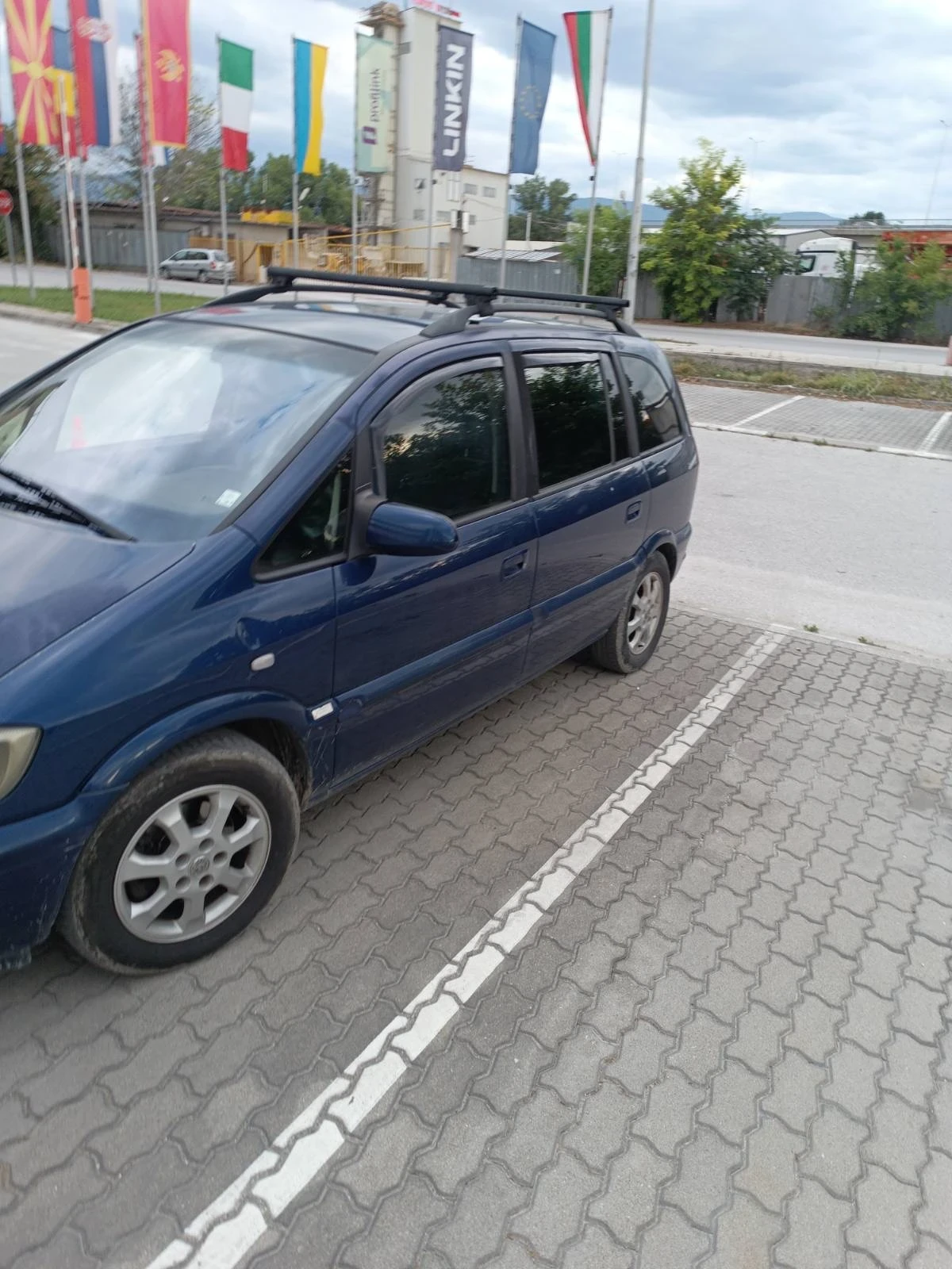 Opel Zafira, снимка 7 - Автомобили и джипове - 55397122