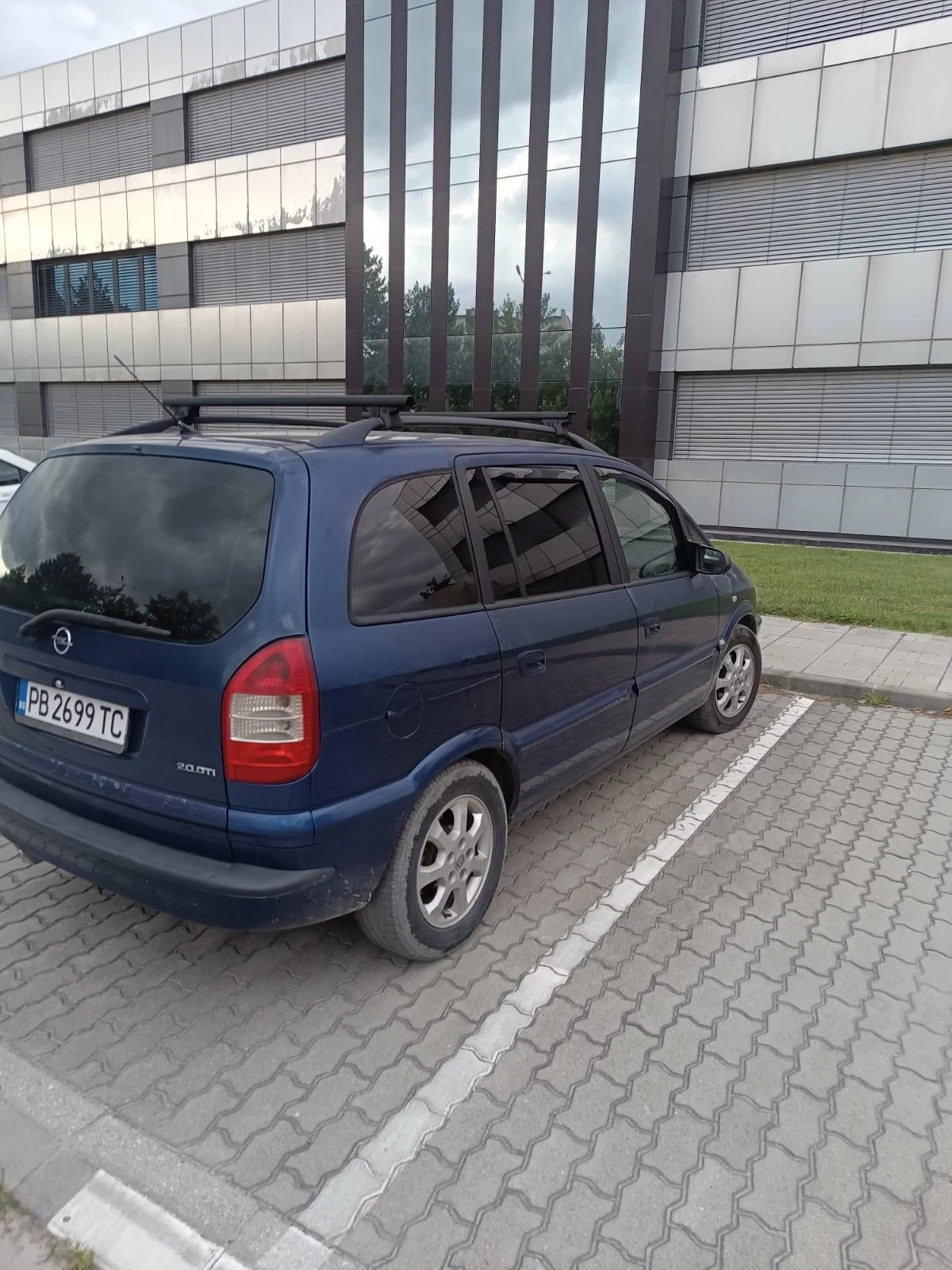 Opel Zafira, снимка 4 - Автомобили и джипове - 55397122