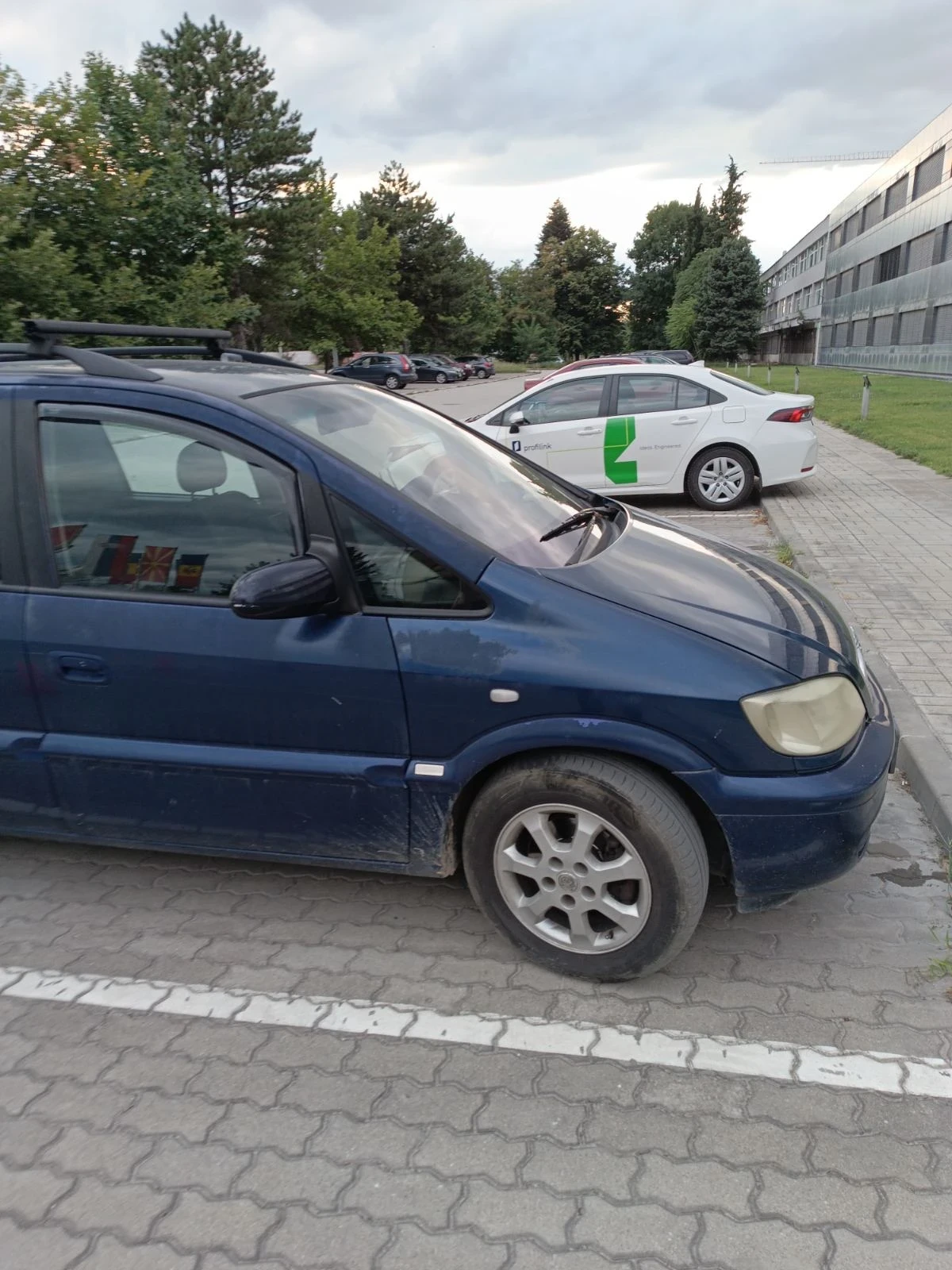 Opel Zafira, снимка 5 - Автомобили и джипове - 55397122