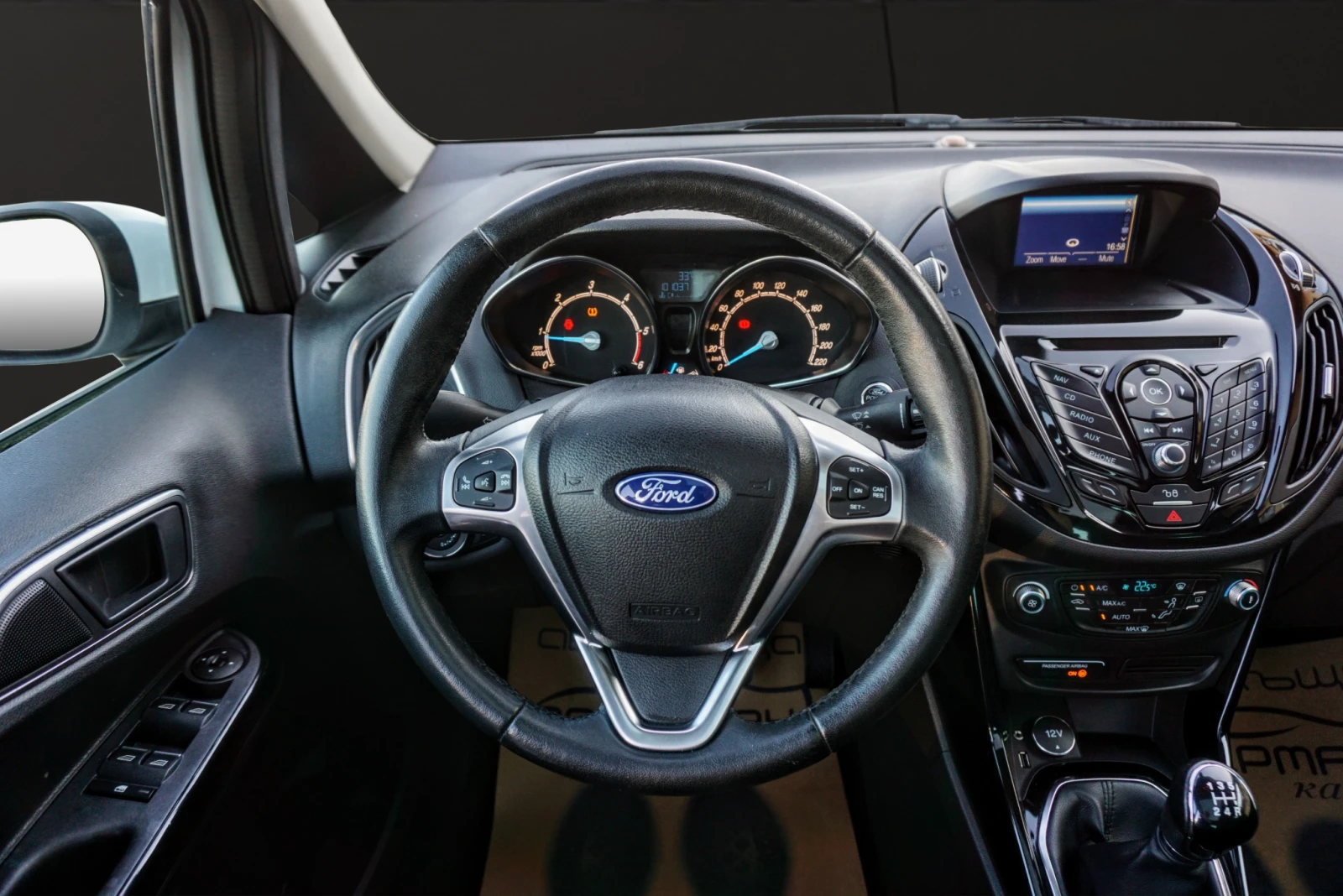 Ford B-Max 1.5 TDCI, снимка 8 - Автомобили и джипове - 55531248