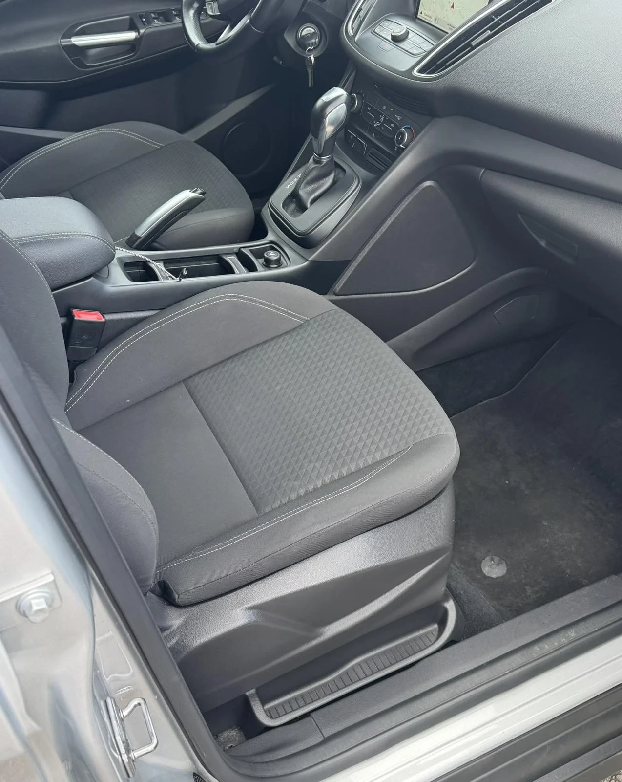 Ford C-max 2.0 автоматик, снимка 14 - Автомобили и джипове - 55990040
