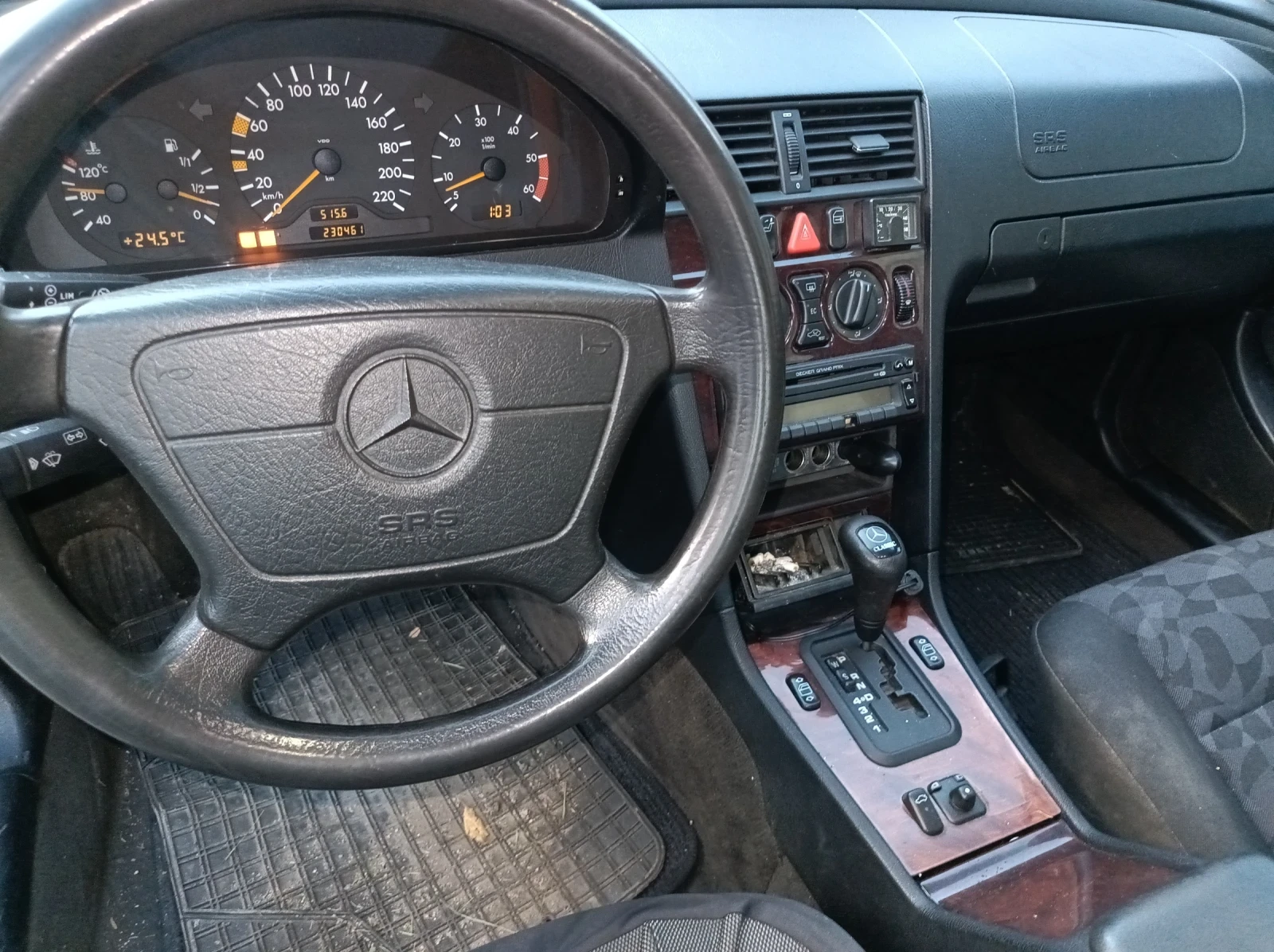 Mercedes-Benz C 250 C250 turbodiesel, снимка 7 - Автомобили и джипове - 56038931