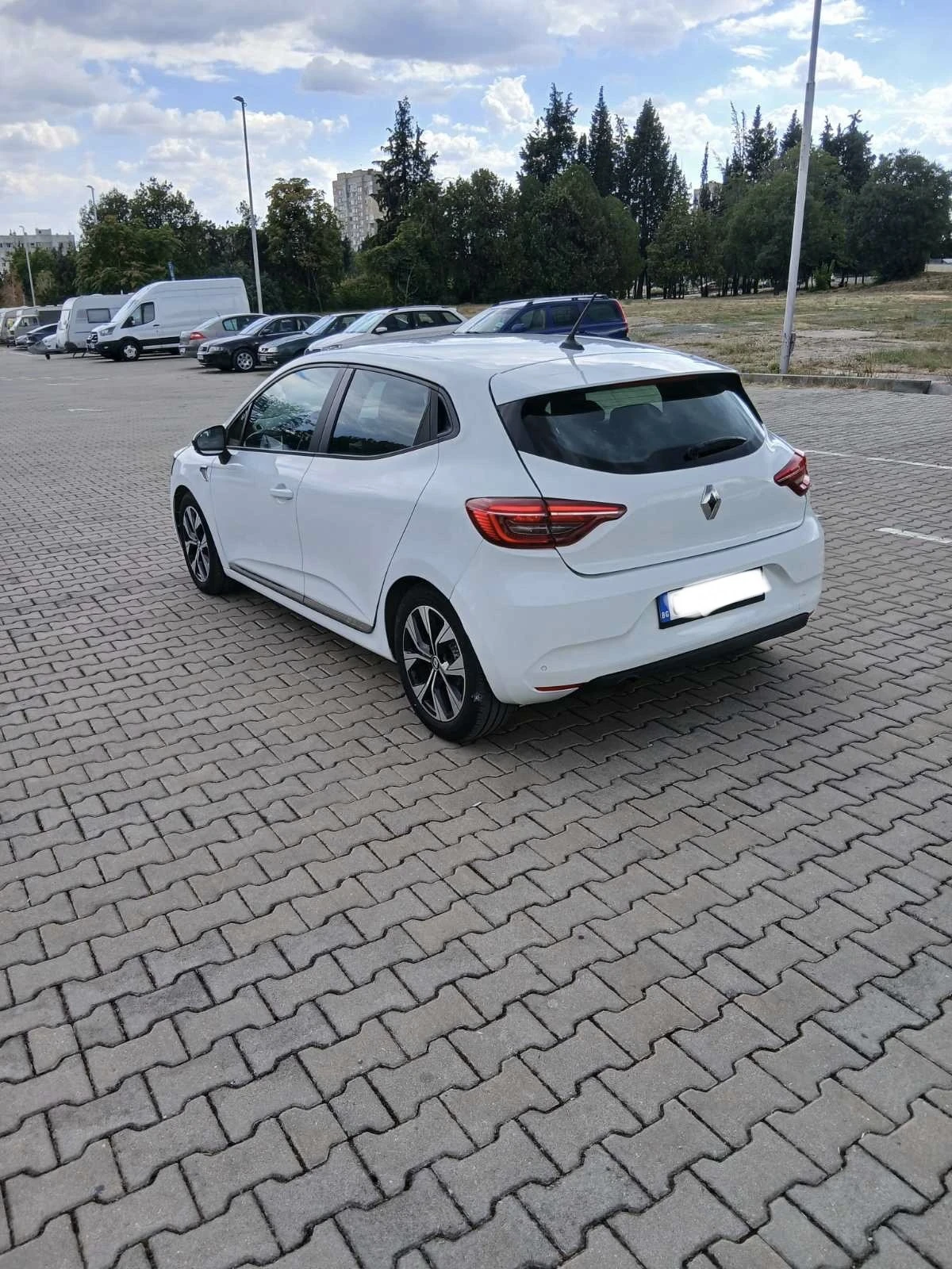 Renault Clio, снимка 7 - Автомобили и джипове - 56205391
