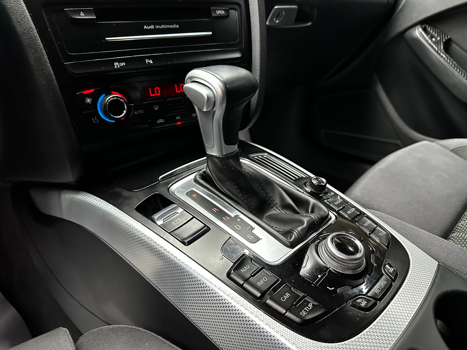 Audi A4 2.0d 143 к.с. , снимка 10 - Автомобили и джипове - 56280763