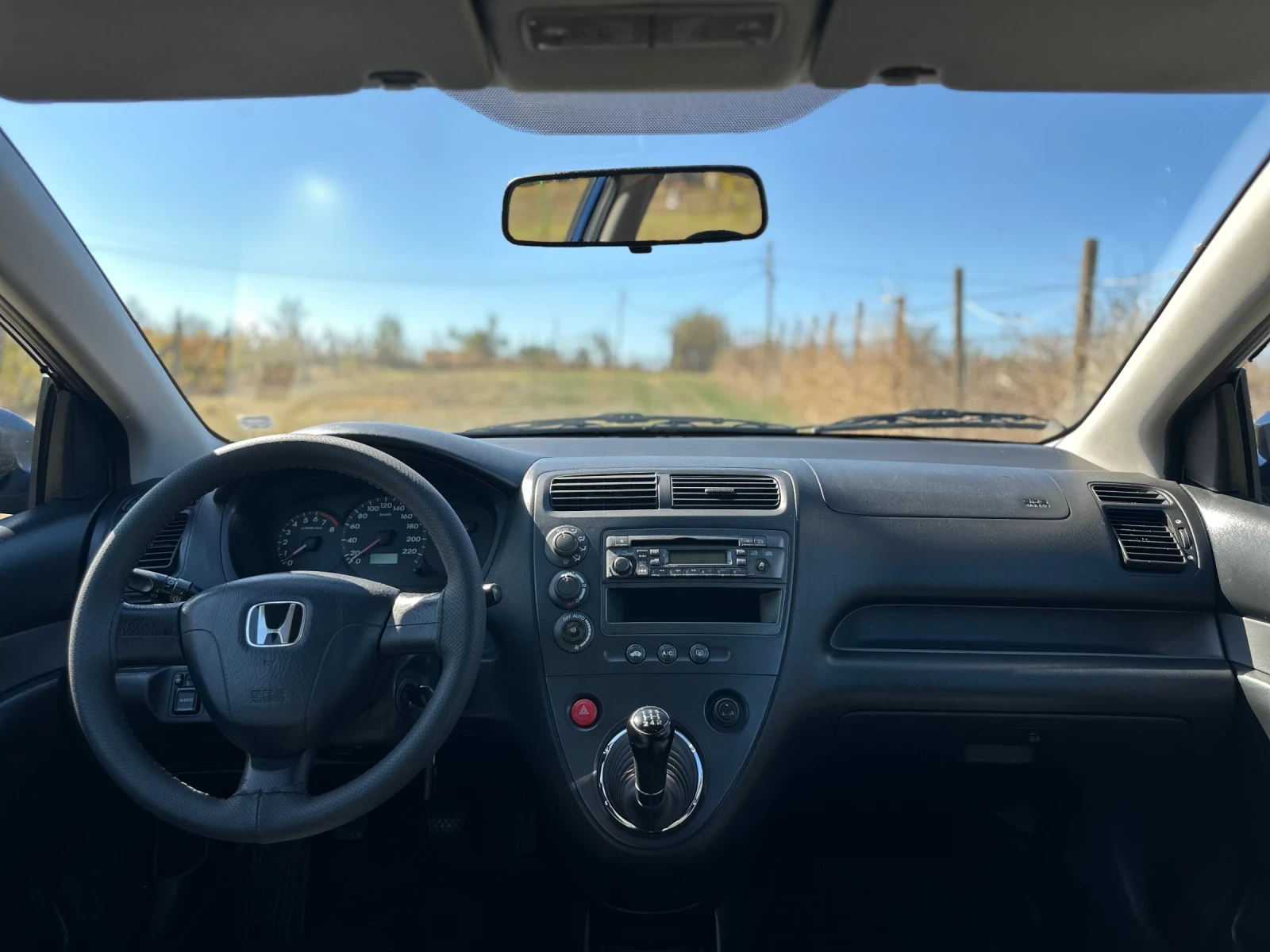 Honda Civic 1.6i VTEC 3d, снимка 5 - Автомобили и джипове - 56345805