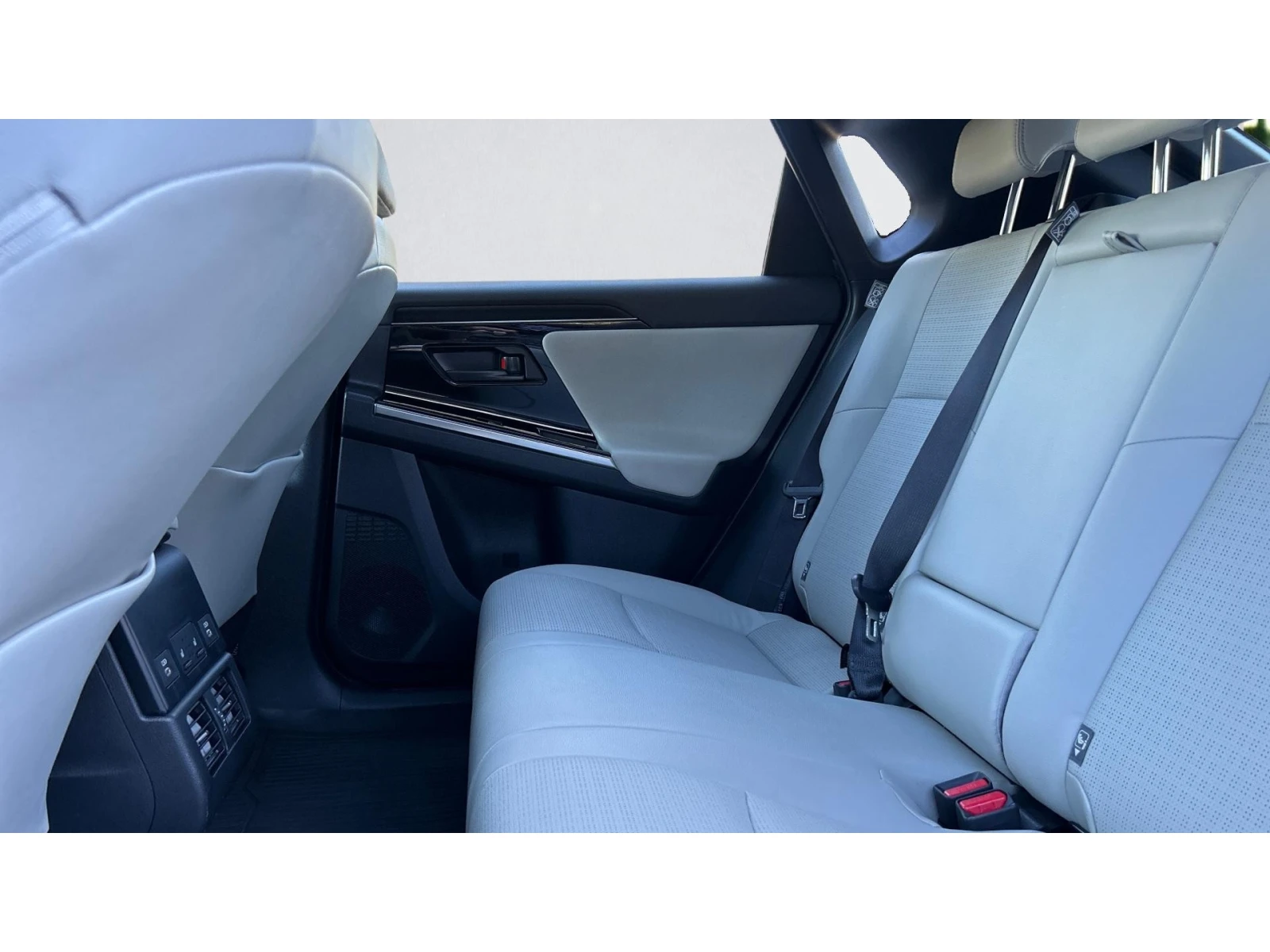 Toyota bZ4X ������� ������ �� 430   | Mobile.bg � ����������� 11
