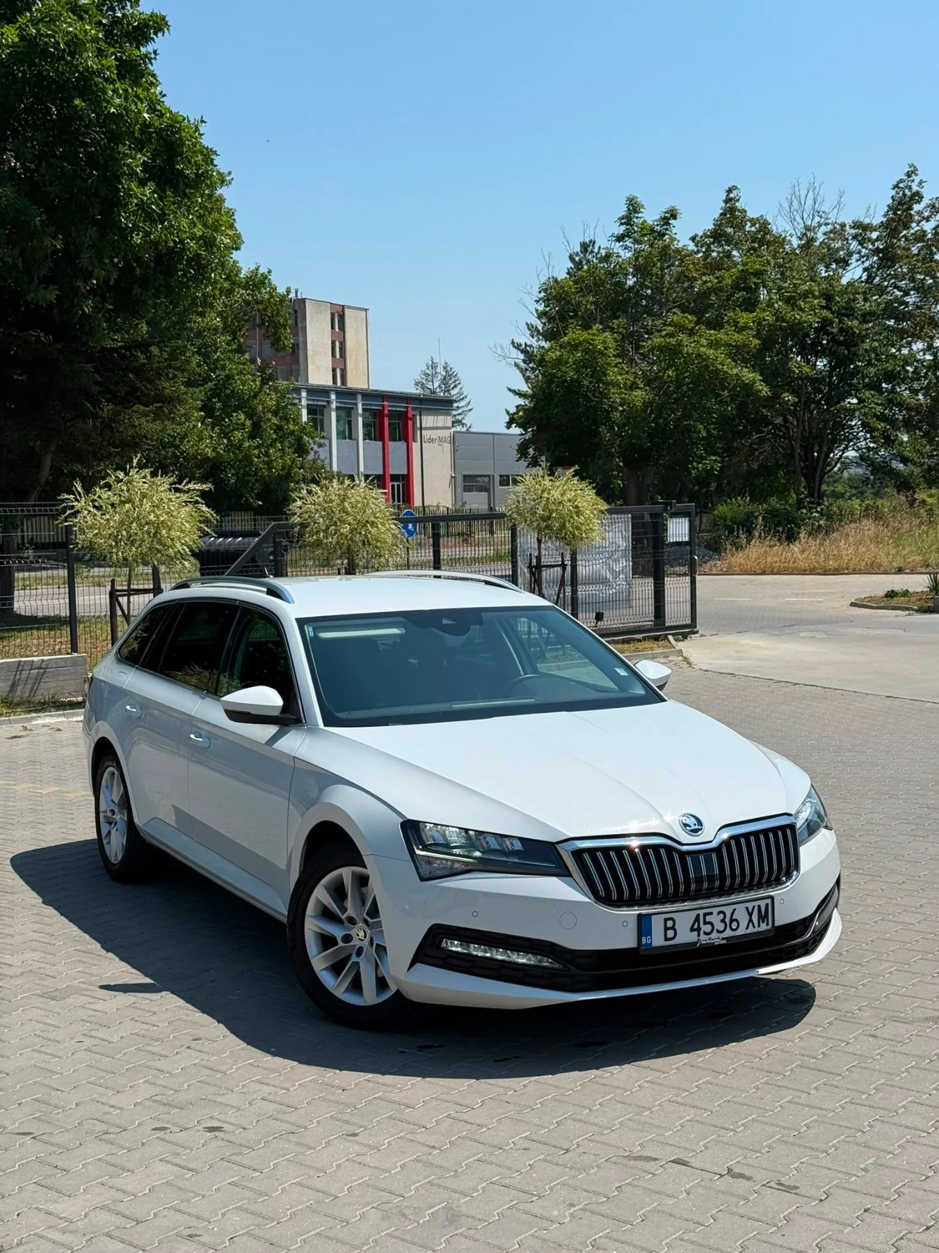 Skoda Superb 2.0 tdi 150 �.� | Mobile.bg � ����������� 1