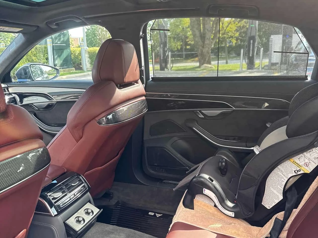 Audi S8 L | CARFAX | ��������������� | Mobile.bg � ����������� 12