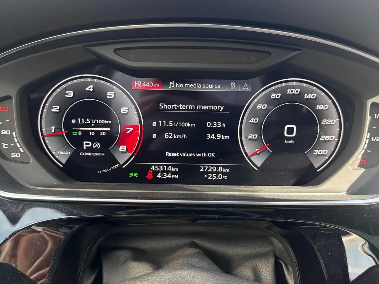 Audi S8 L | CARFAX | ��������������� | Mobile.bg � ����������� 8