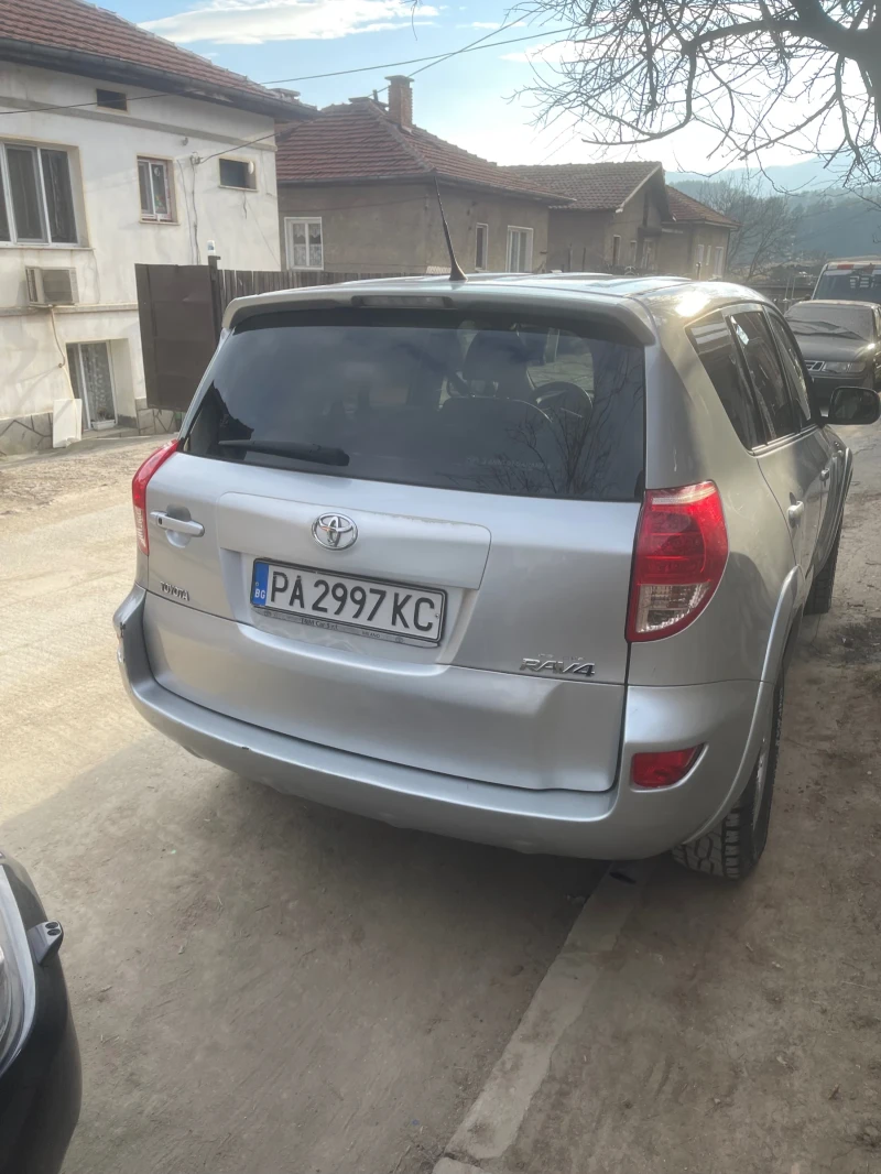 Toyota Rav4 D-Cat 177kc, снимка 6 - Автомобили и джипове - 49383099