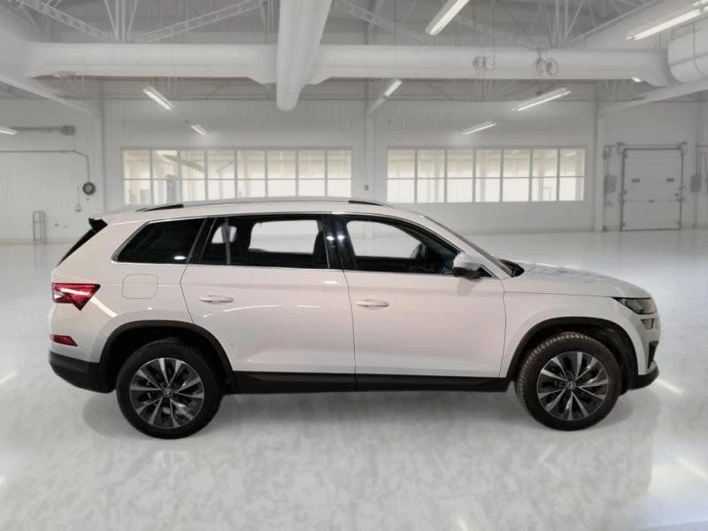 Skoda Kodiaq, снимка 4 - Автомобили и джипове - 54043948