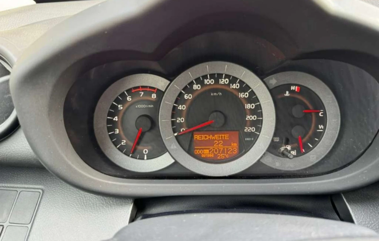 Toyota Rav4 С-Историята  - изображение 10
