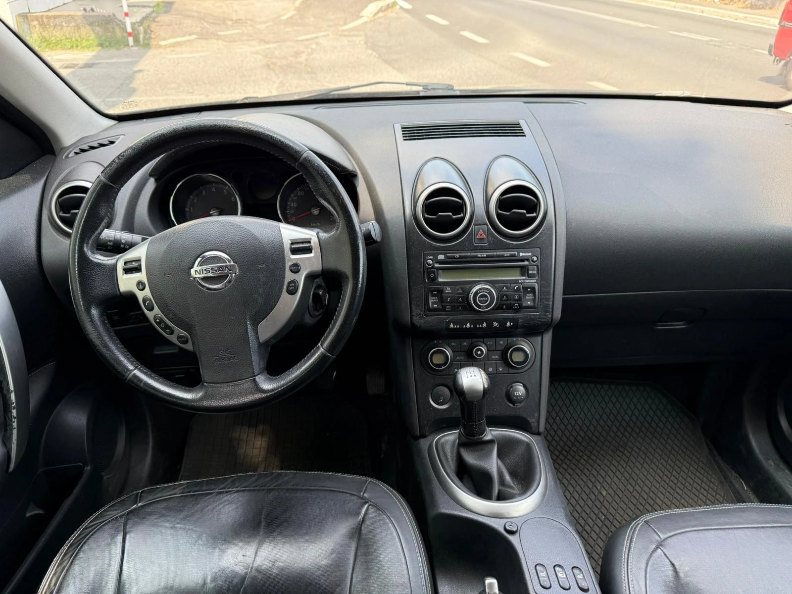 Nissan Qashqai 1.6i GPL - изображение 7
