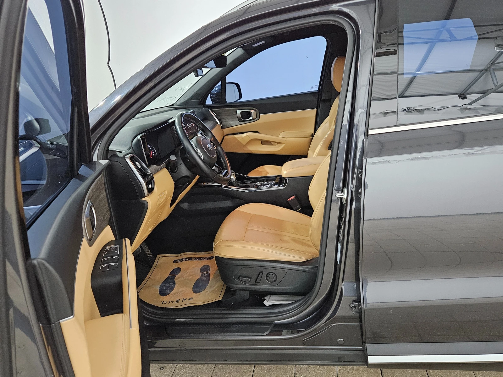 Kia Sorento Гаранция до 2г., Автосервиз, Резервни части сигурн, снимка 8 - Автомобили и джипове - 53936659