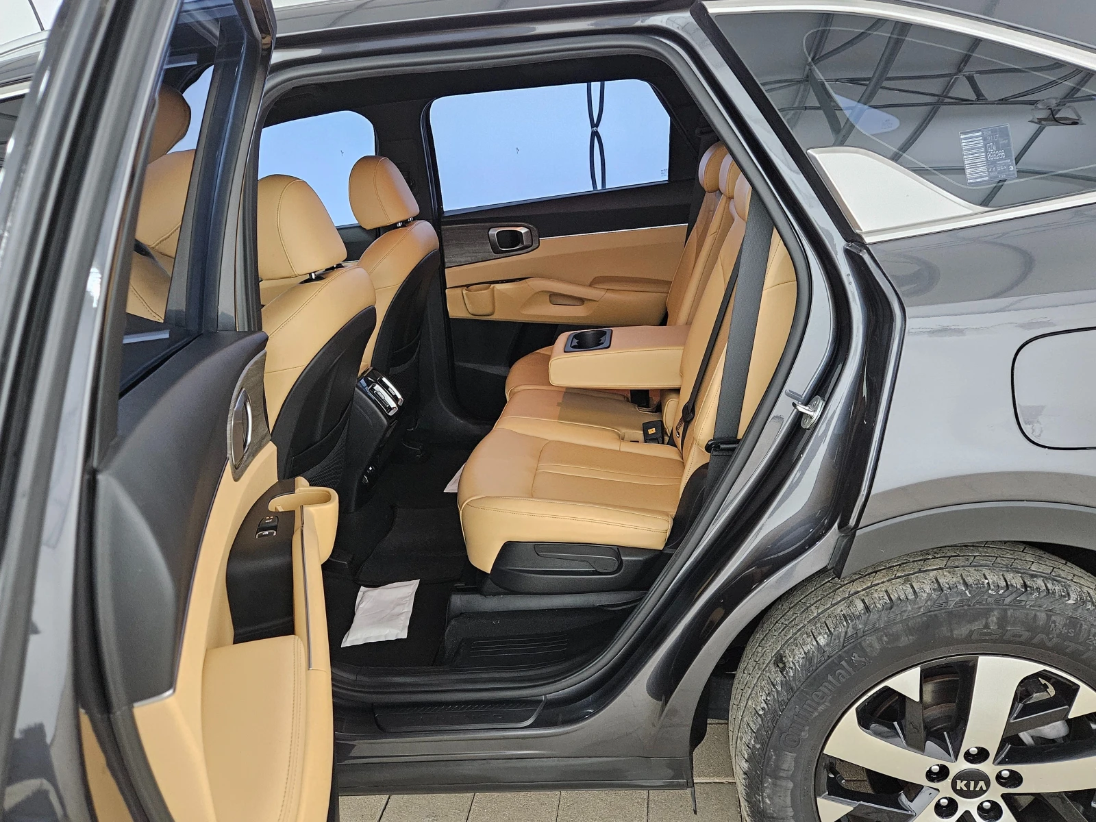 Kia Sorento Гаранция до 2г., Автосервиз, Резервни части сигурн, снимка 9 - Автомобили и джипове - 53936659