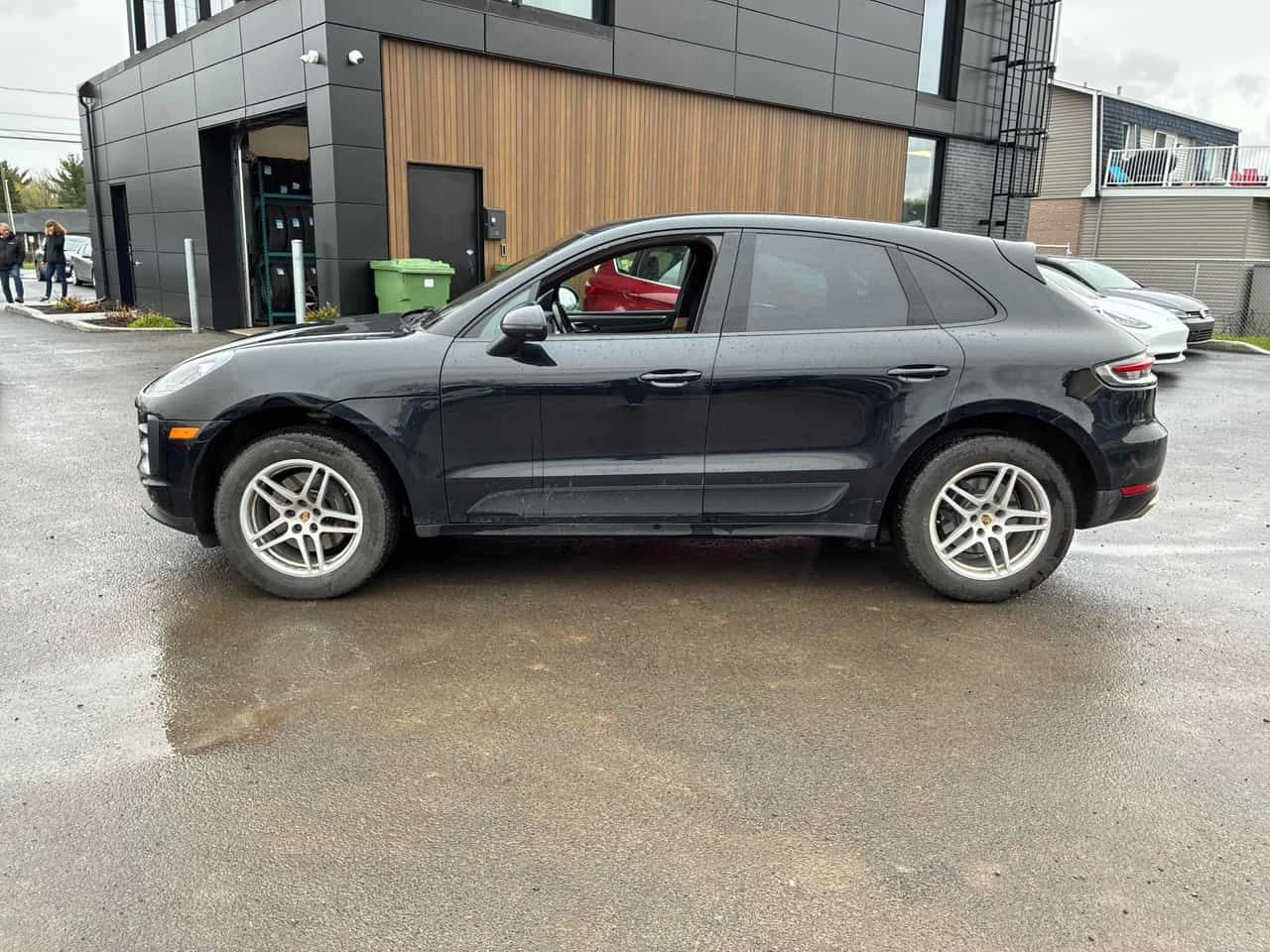 Porsche Macan * AWD * ОБДУВХАНЕ* BOSE* PANORAMA* , снимка 2 - Автомобили и джипове - 54478696