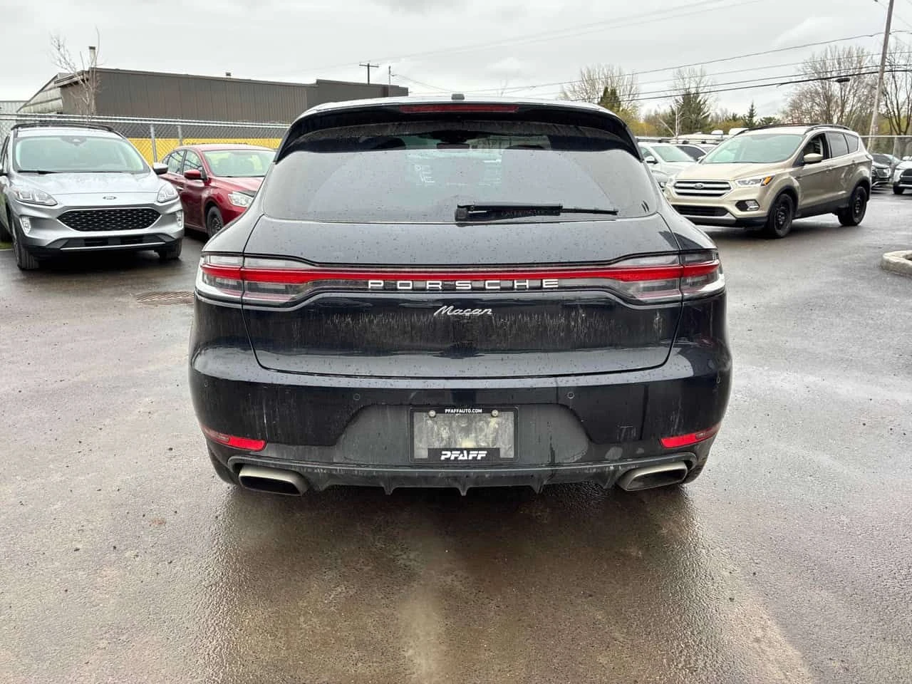 Porsche Macan * AWD * ОБДУВХАНЕ* BOSE* PANORAMA* , снимка 4 - Автомобили и джипове - 54478696