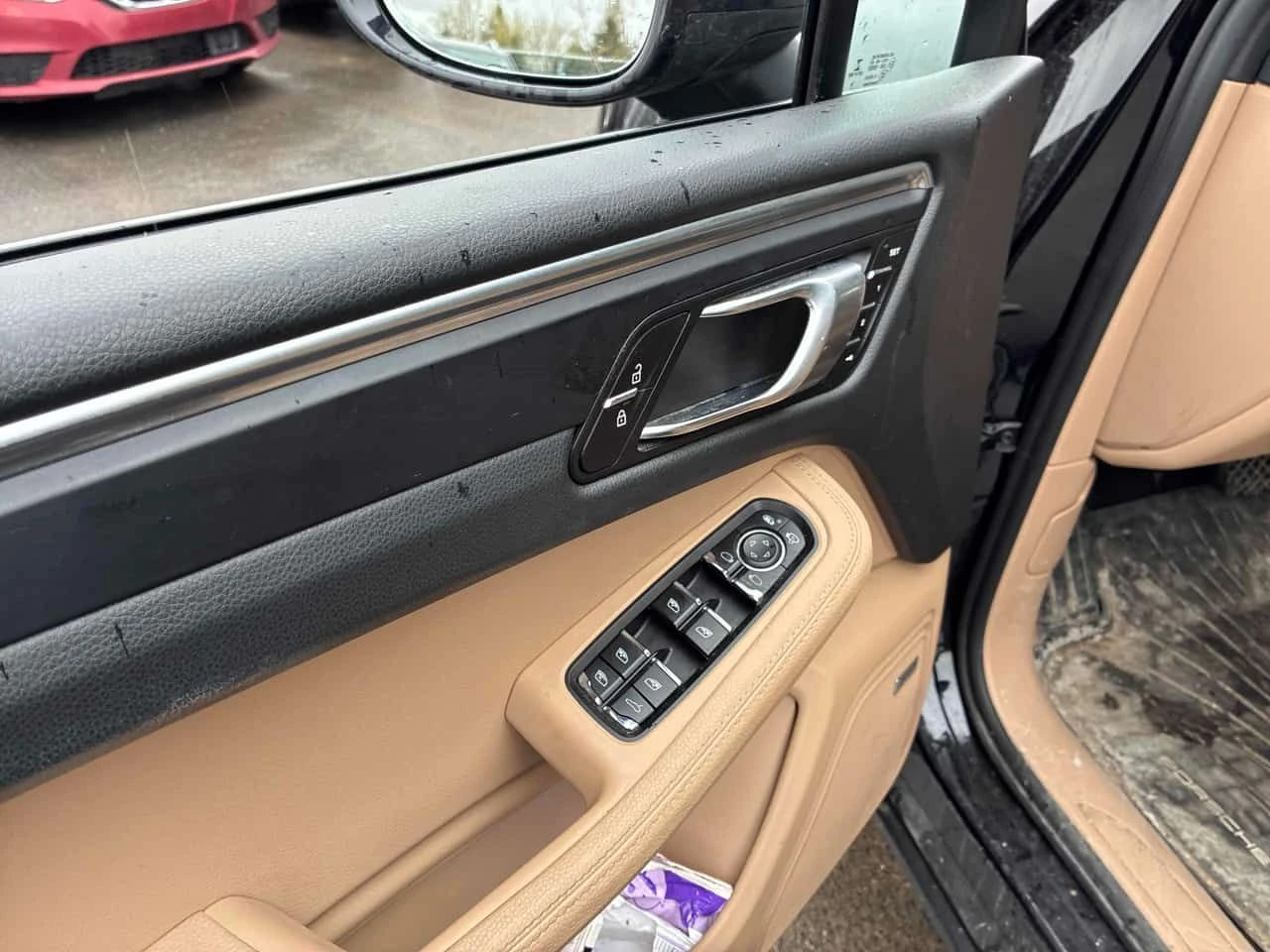 Porsche Macan * AWD * ОБДУВХАНЕ* BOSE* PANORAMA* , снимка 12 - Автомобили и джипове - 54478696