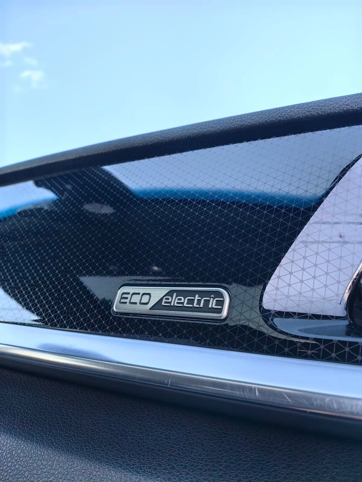 Kia Niro 204k.c.64kwh, снимка 8 - Автомобили и джипове - 54585207