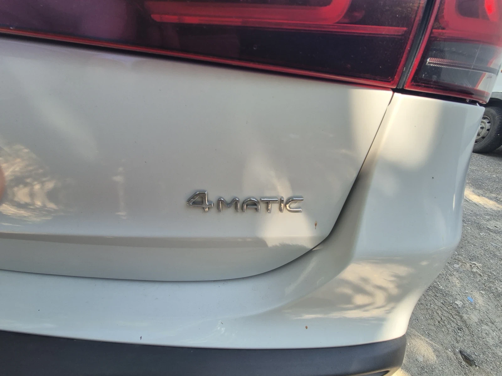 Mercedes-Benz EQA EQA 300, снимка 15 - Автомобили и джипове - 55926576