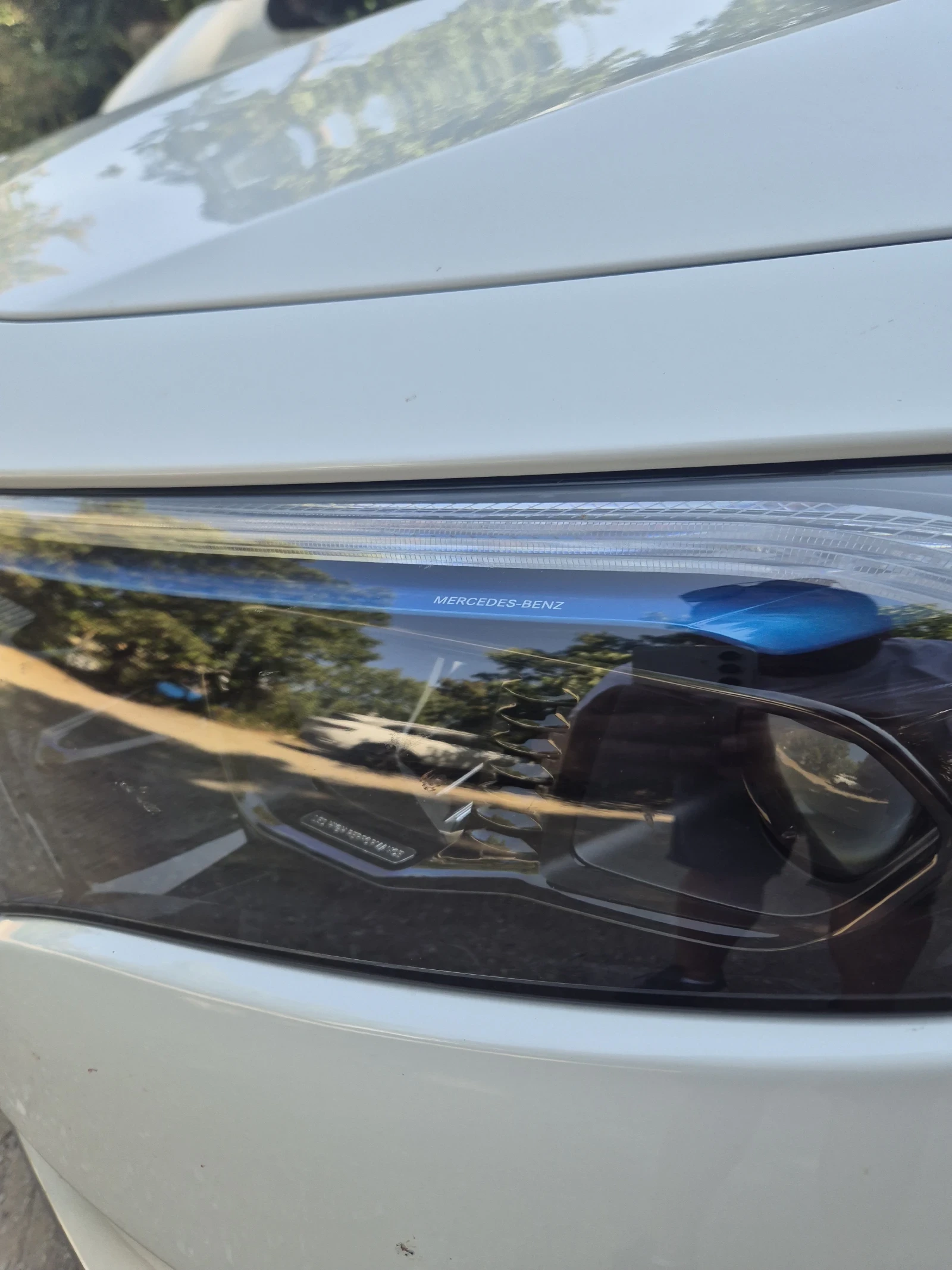 Mercedes-Benz EQA EQA 300, снимка 8 - Автомобили и джипове - 55926576