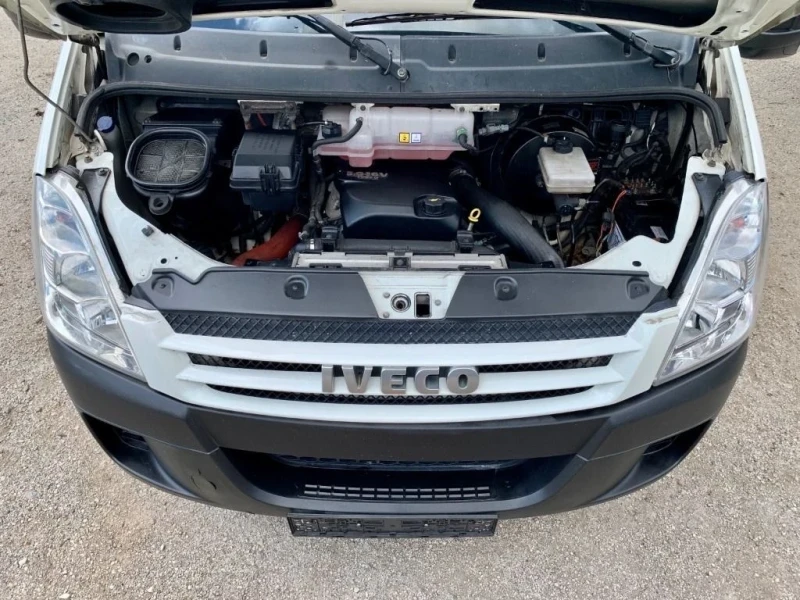 Iveco Daily 40c18-3.0-4.50м. Дължина-6бр. НОВИ ГУМИ-до 3.5тона, снимка 15 - Бусове и автобуси - 53268429