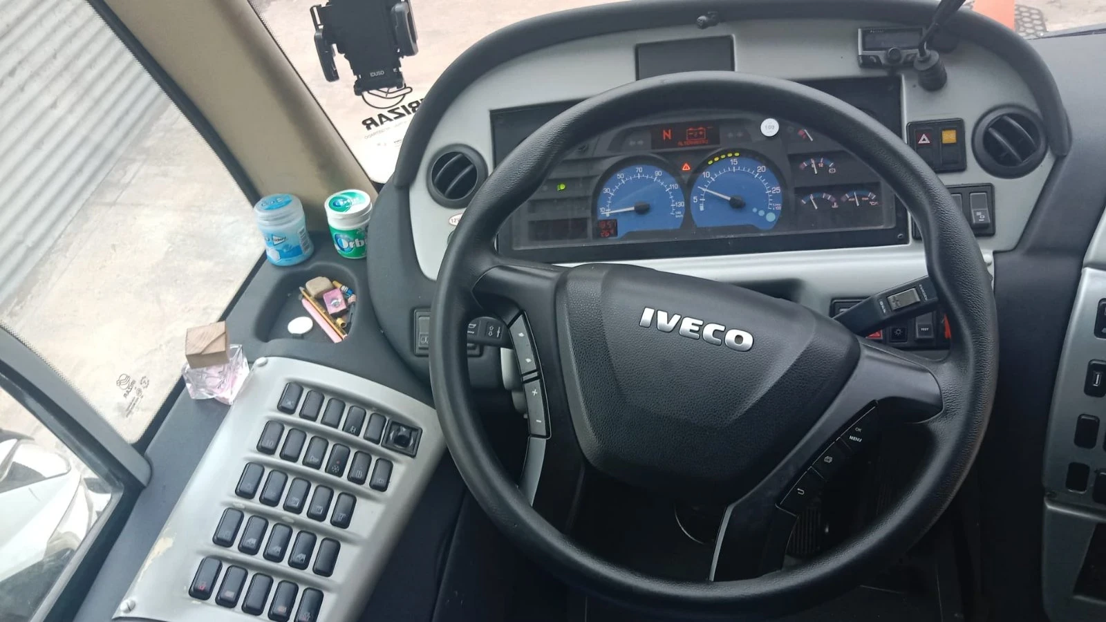 Iveco Classic ИРИЗАР купе Перфектен.57места, снимка 6 - Бусове и автобуси - 53896458