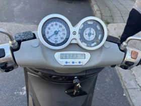 Piaggio Beverly 125, снимка 8