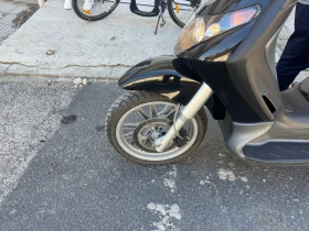 Piaggio Beverly 125, снимка 5