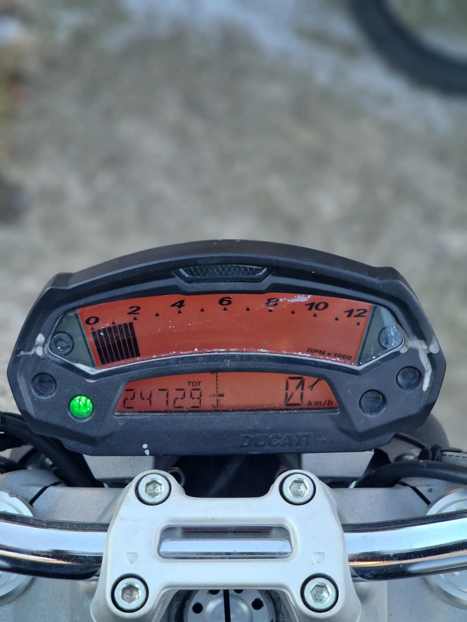 Ducati Monster 696 С ПЛАТЕНО МИТО И ДДС - изображение 10
