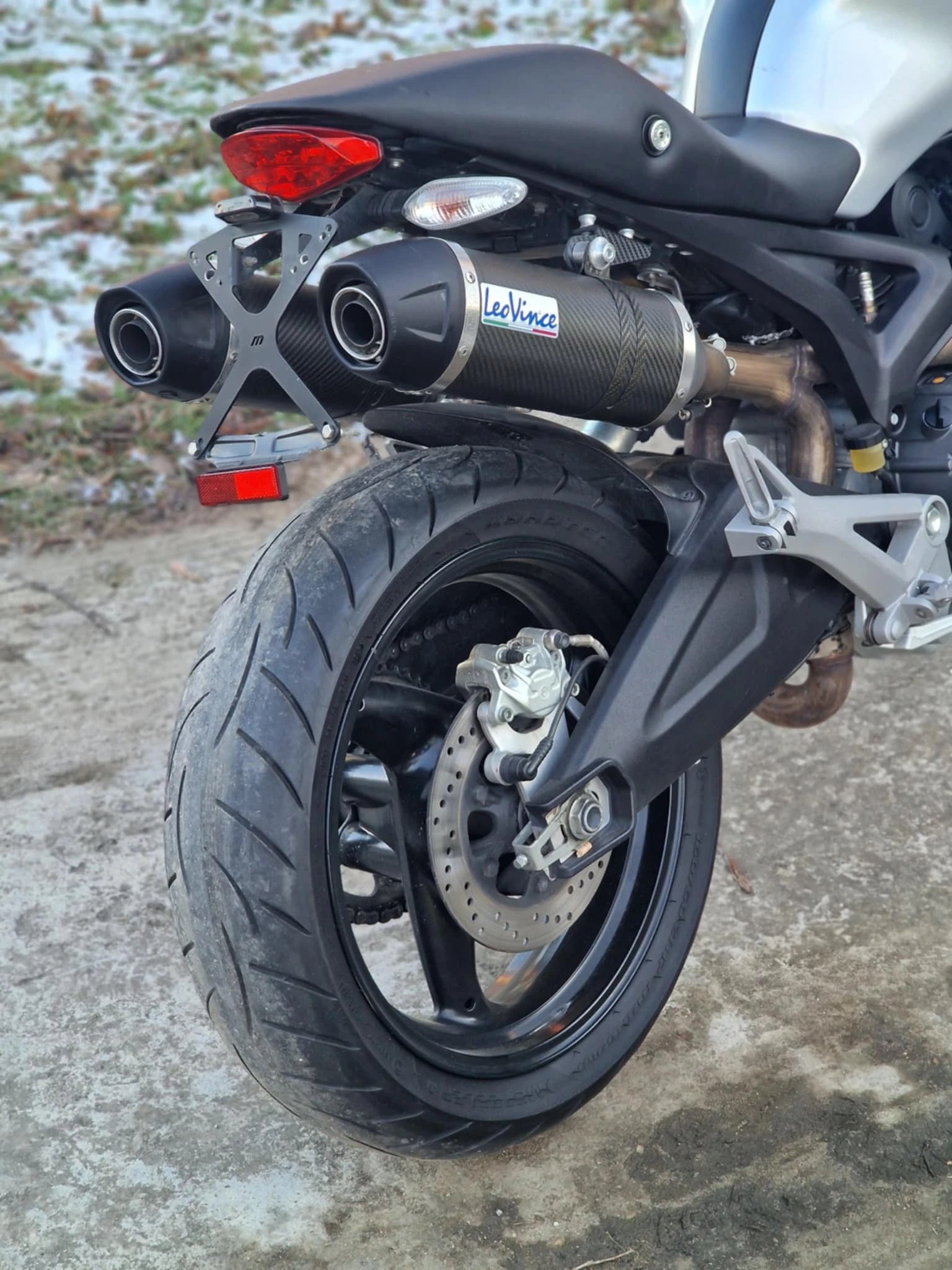 Ducati Monster 696 С ПЛАТЕНО МИТО И ДДС - изображение 8