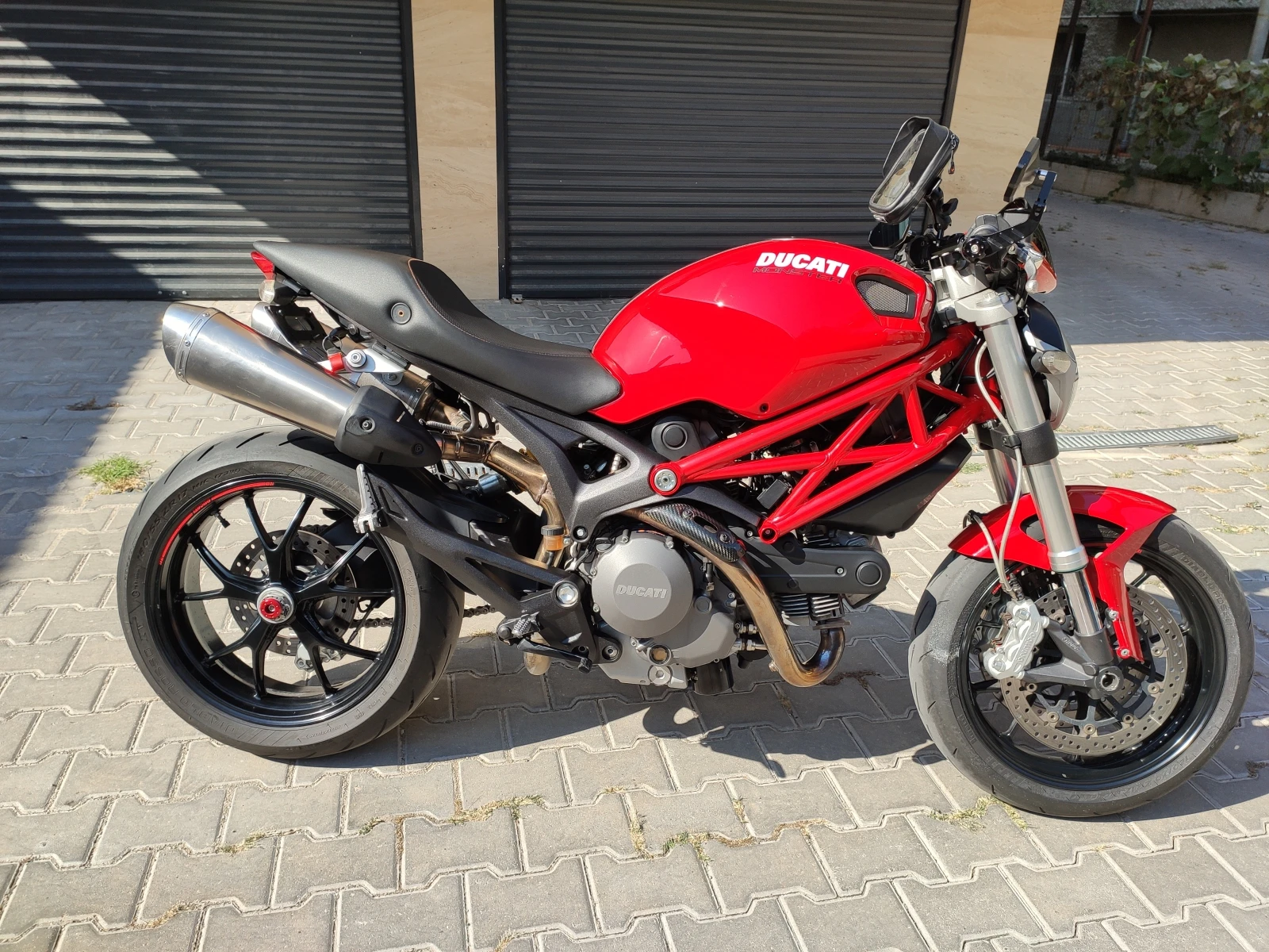 Ducati Monster 796 - изображение 4