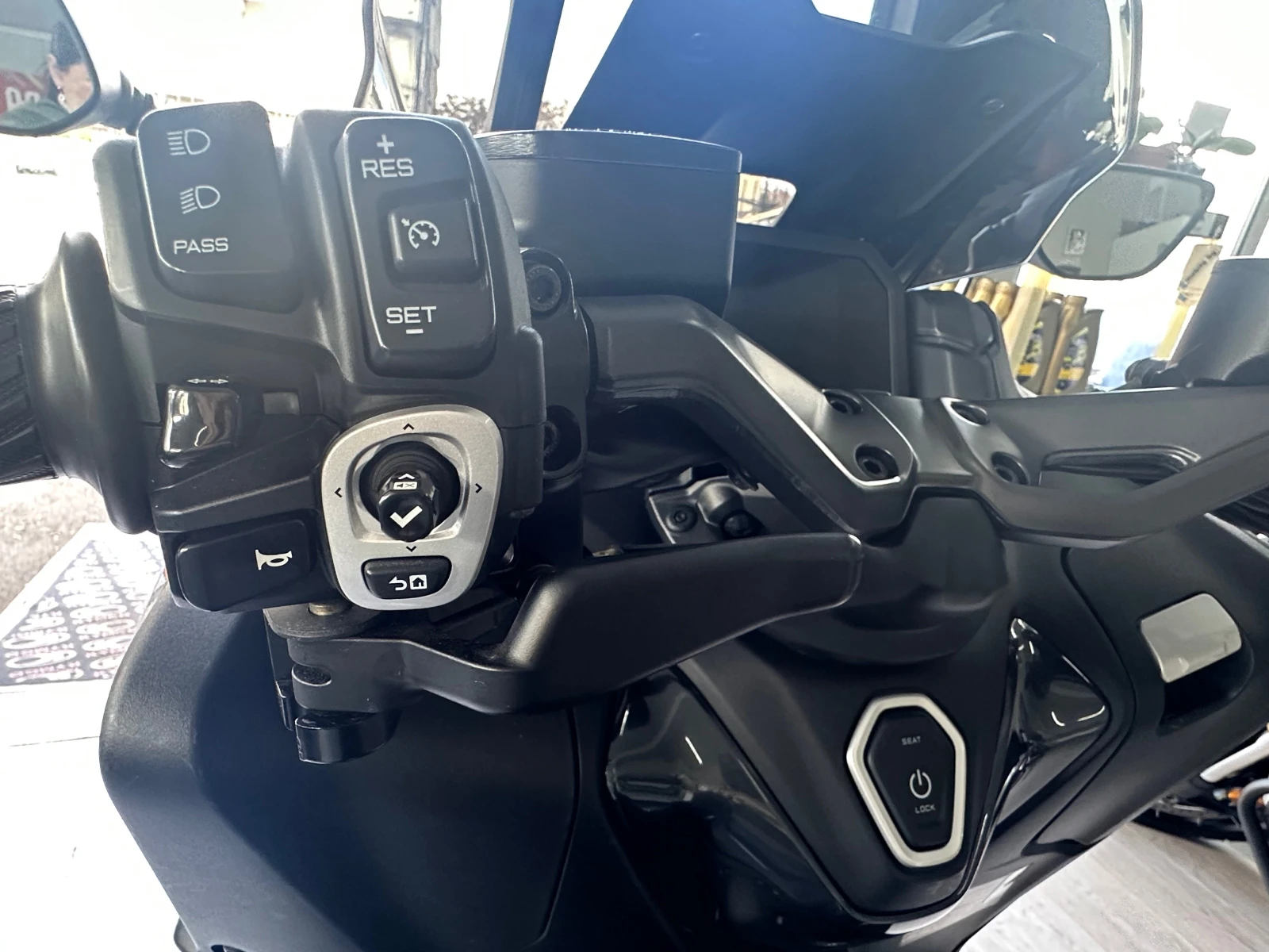 Yamaha T-max 560 Tech Max 5862км. - изображение 3