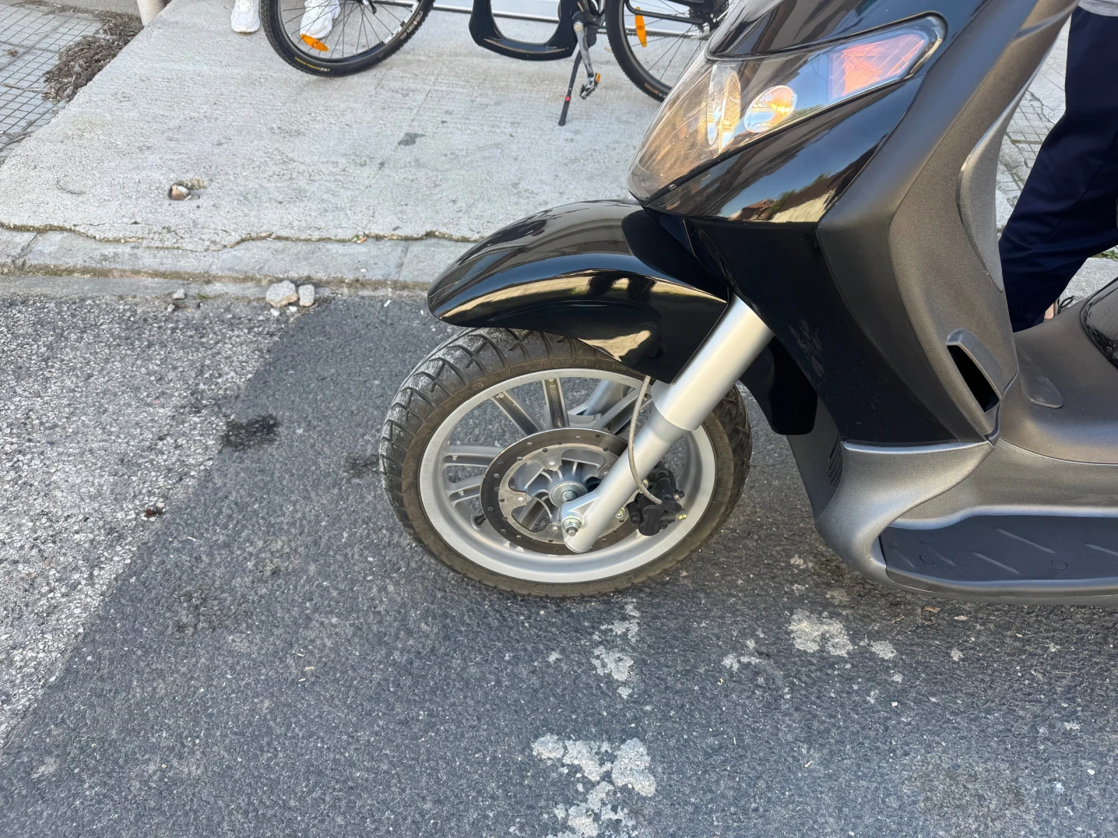 Piaggio Beverly 125, снимка 5 - Мотоциклети и мототехника - 54335281