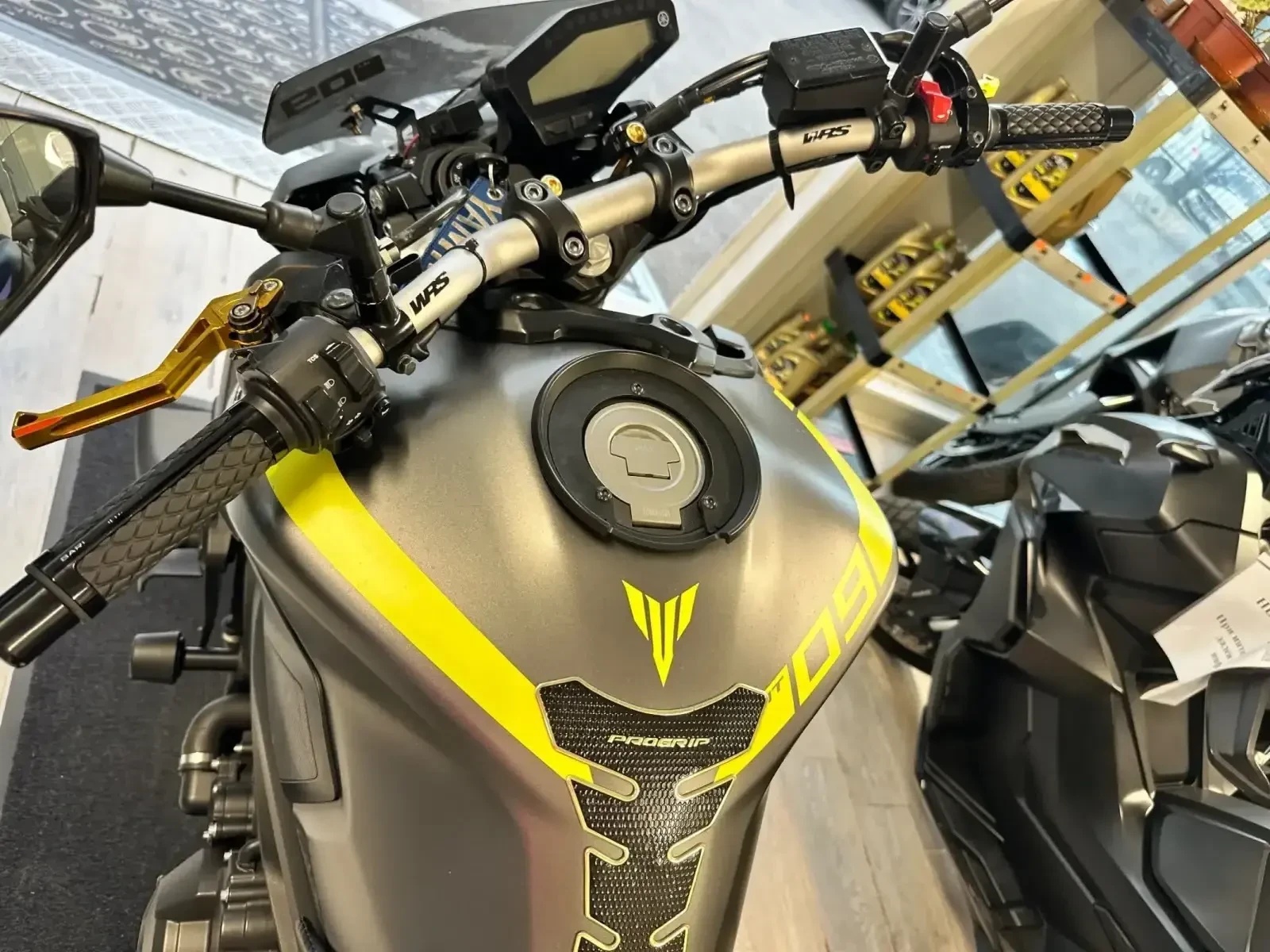 Yamaha Mt-09 ABS 05.2018г., снимка 2 - Мотоциклети и мототехника - 56164180
