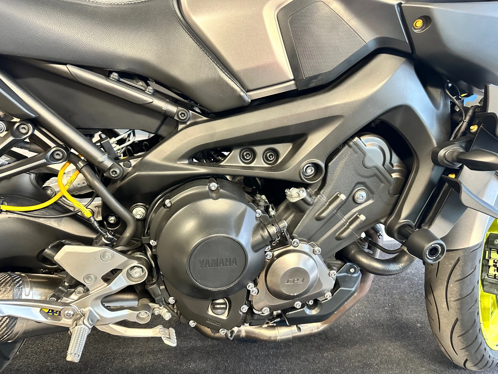 Yamaha Mt-09 ABS 05.2018г., снимка 5 - Мотоциклети и мототехника - 56164180