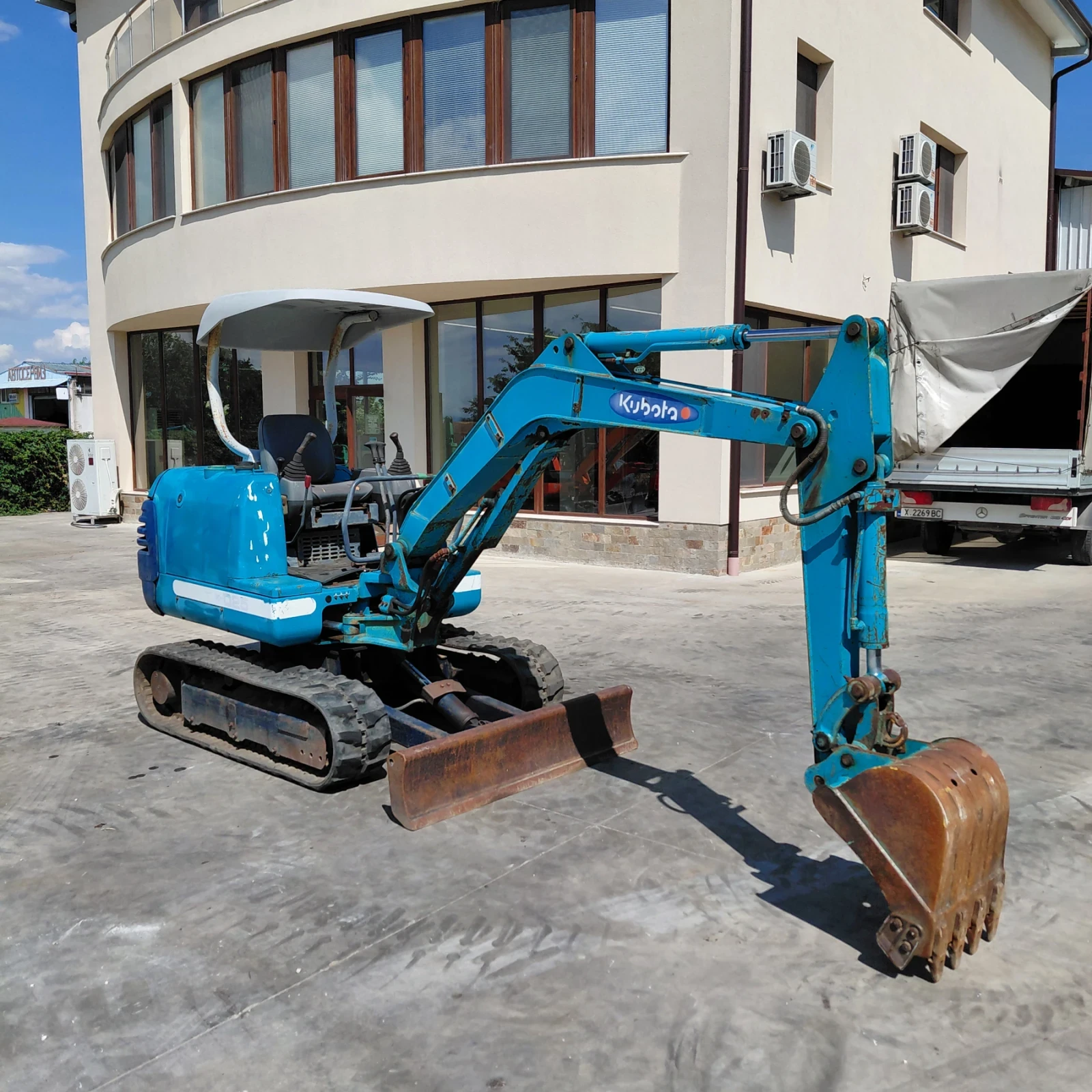 Багер Kubota К-025 * 2 КОФИ * 870 МОТОЧАСА * КАТО НОВ * , снимка 7 - Индустриална техника - 54162291