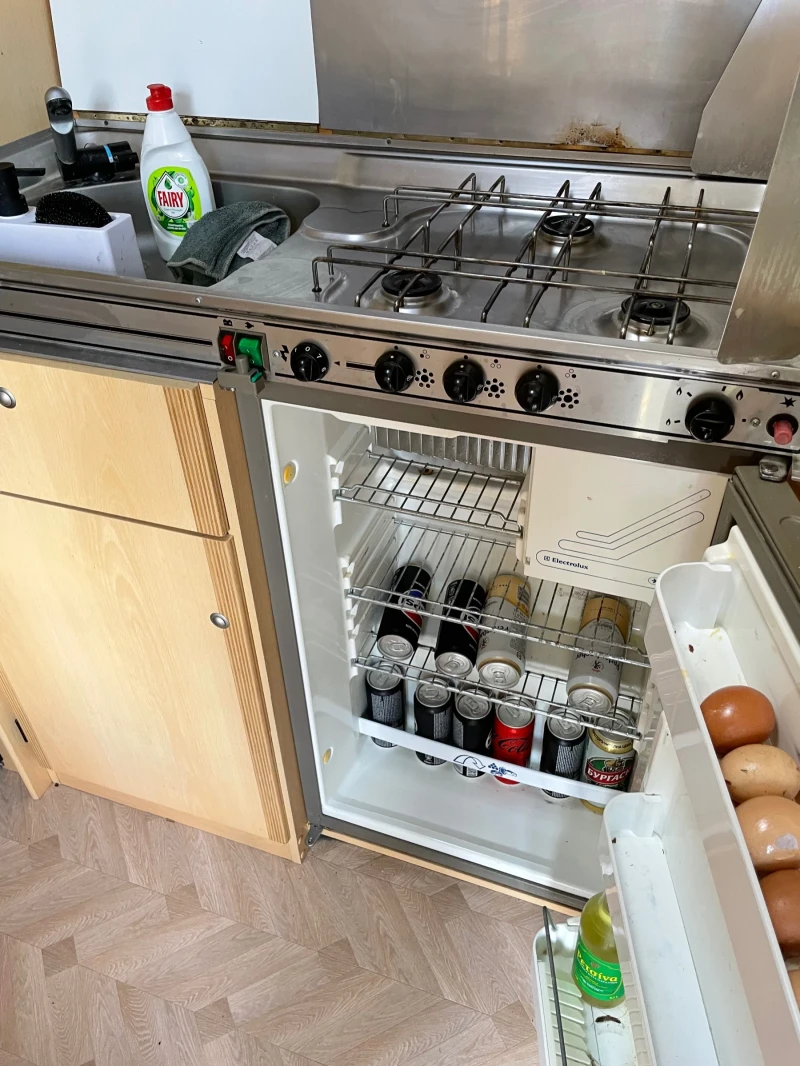 Каравана Bursner 530 TK, снимка 15 - Каравани и кемпери - 52230158