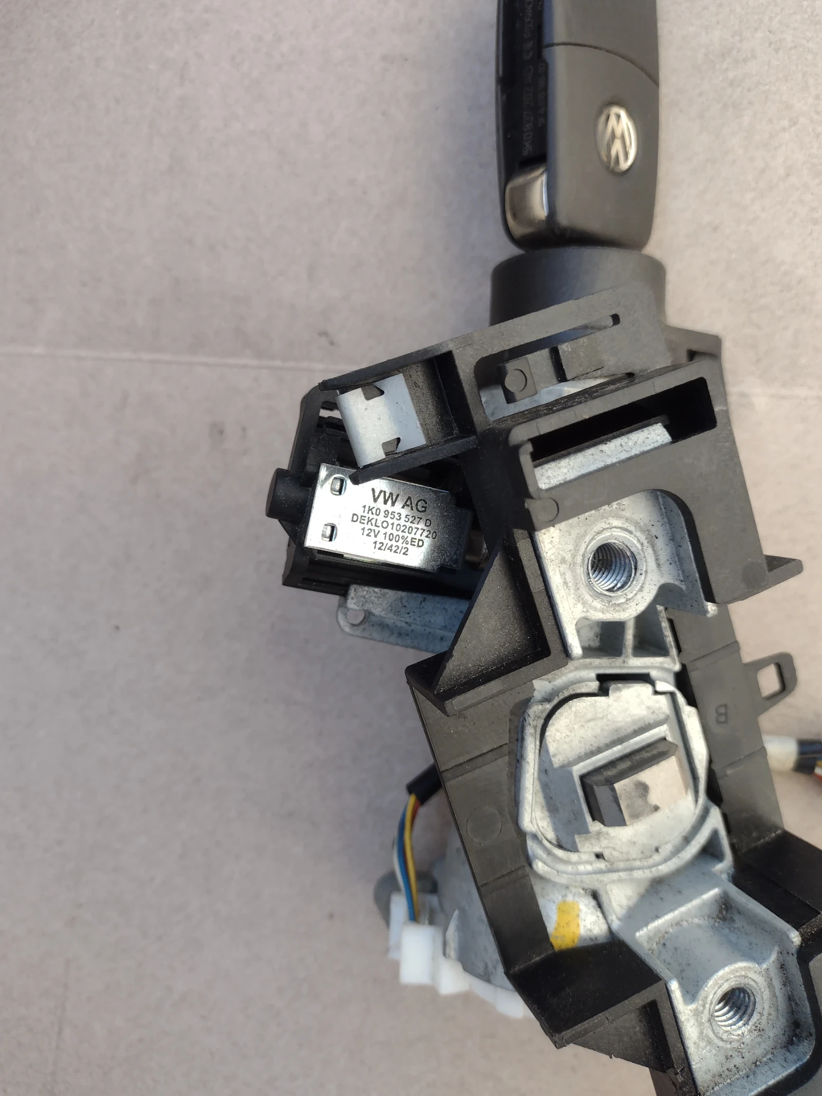 1K0953527D 1K0905851B ������ � �������� � ���� VW TOURAN 6K0905865 | Mobile.bg � ����������� 2