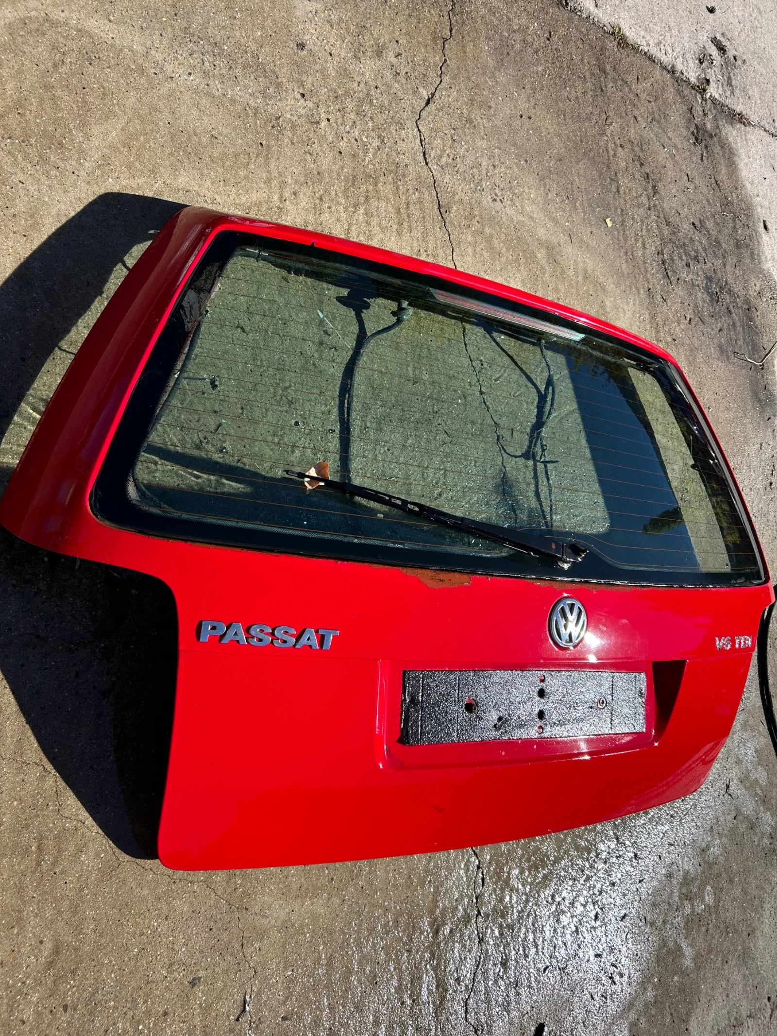 Пасат 5 заден капак