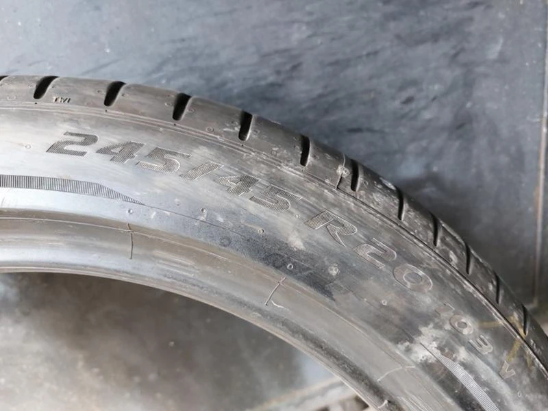 Гуми Летни 245/45R20, снимка 9 - Гуми и джанти - 36791113